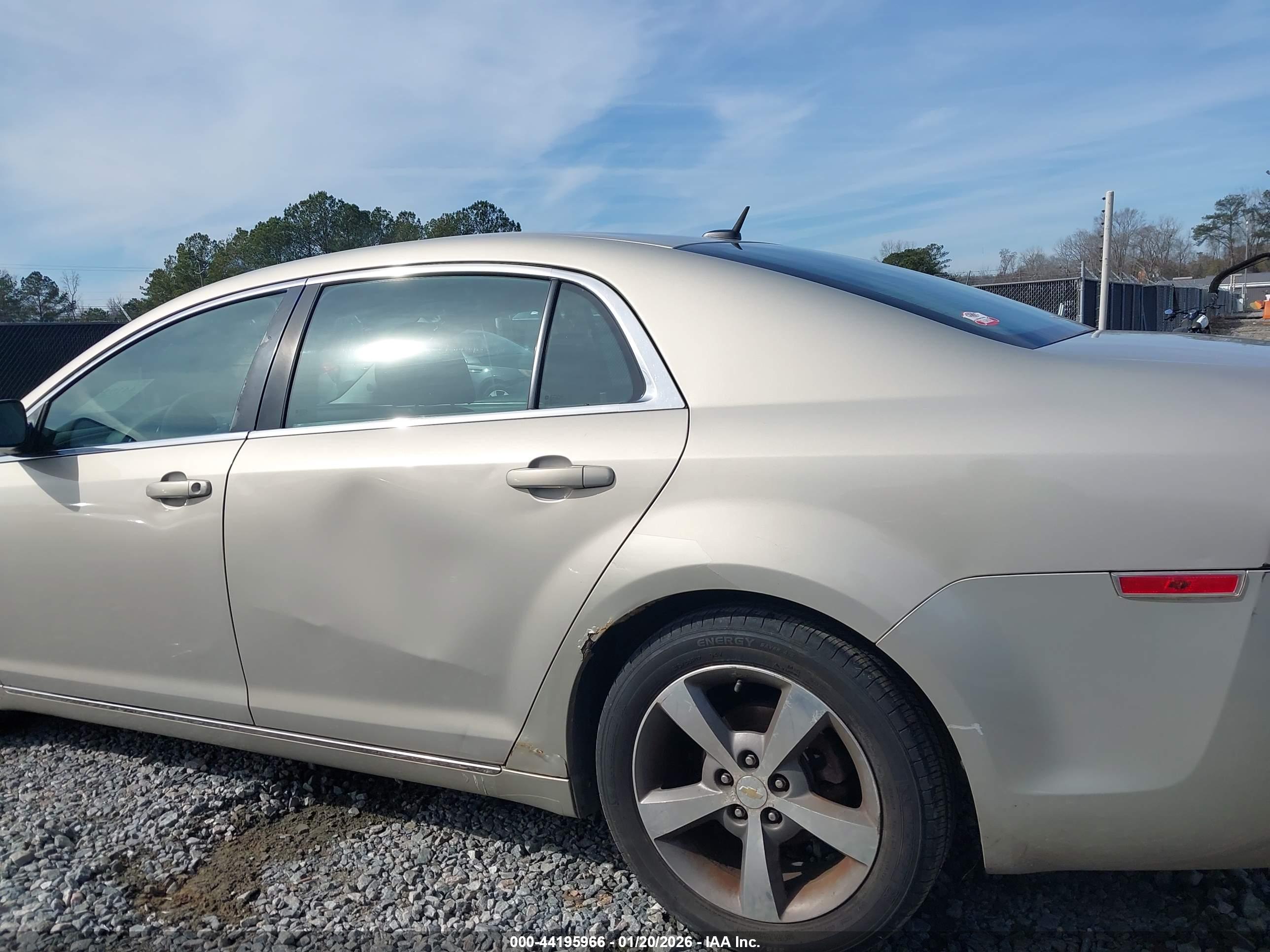 CHEVROLET MALIBU image 6