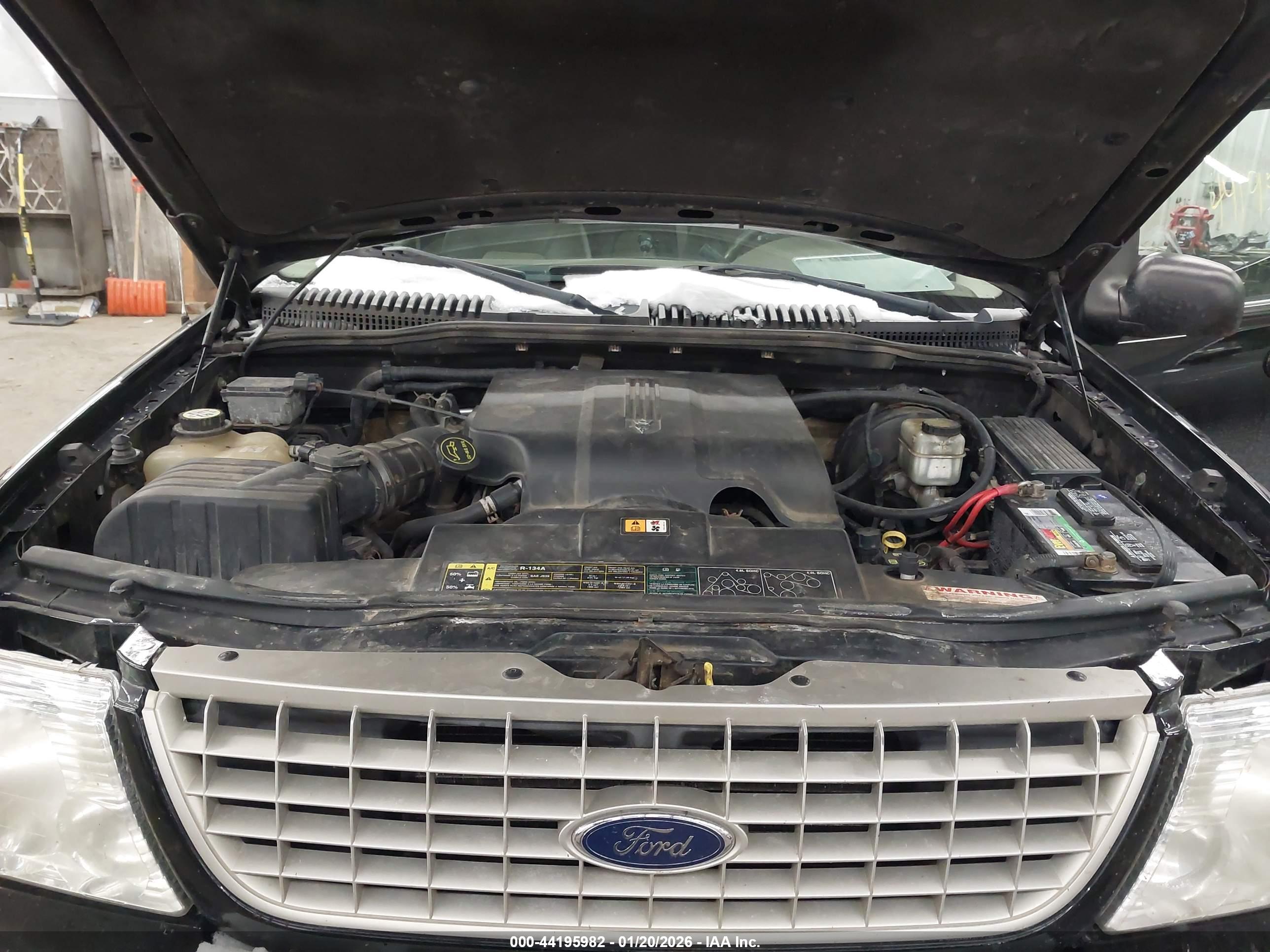 FORD EXPLORER image 10