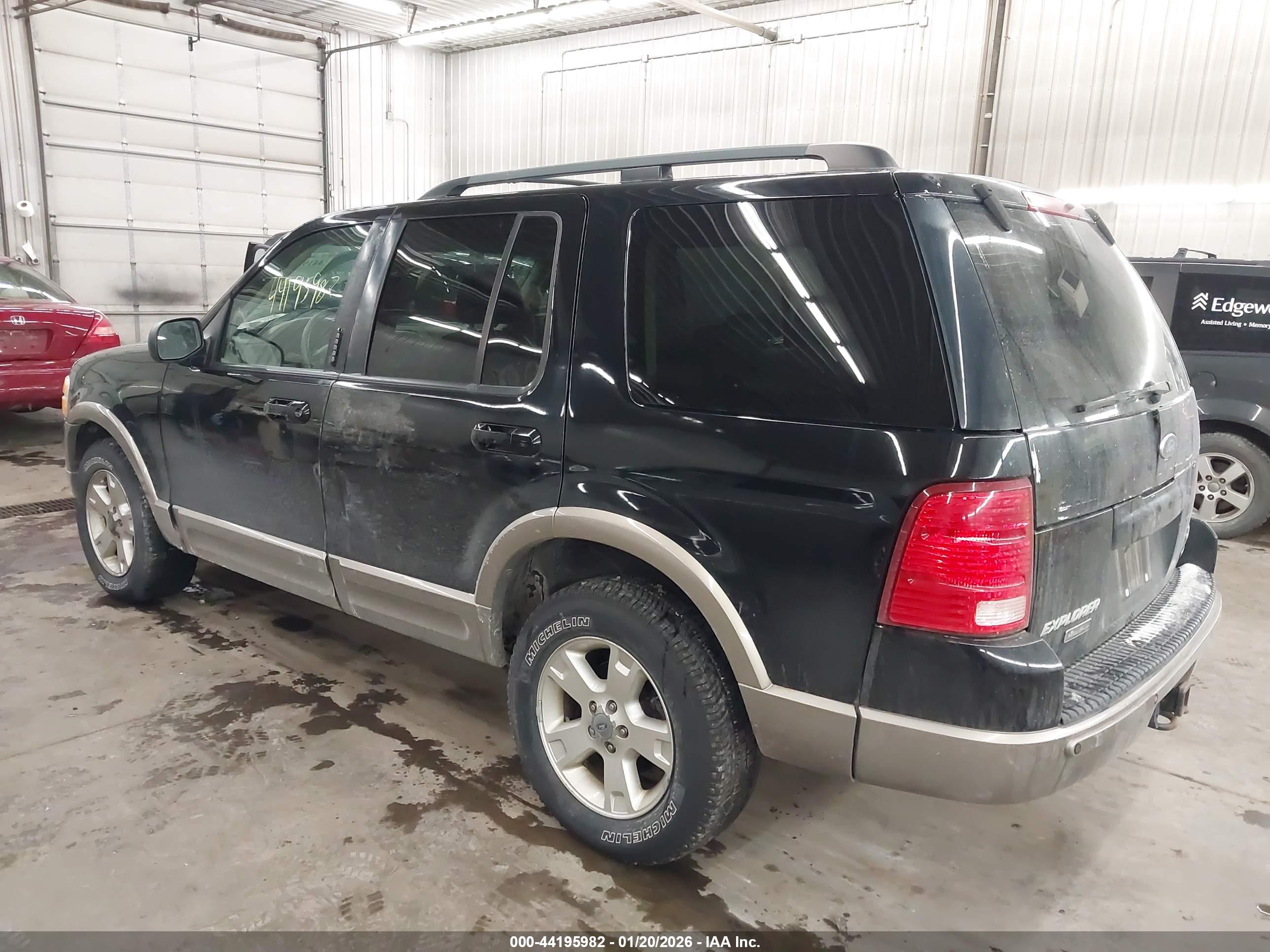FORD EXPLORER image 3