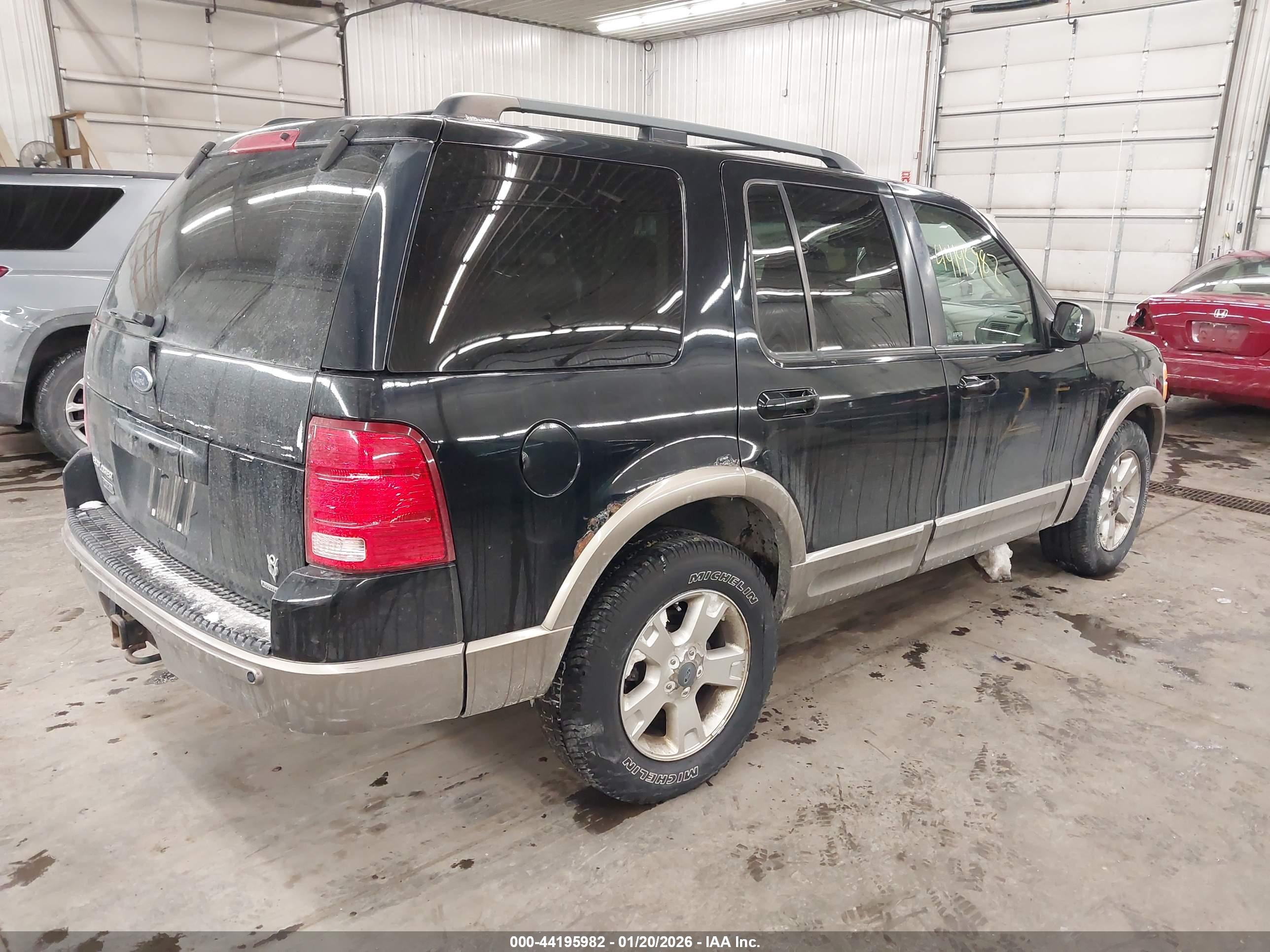 FORD EXPLORER image 4