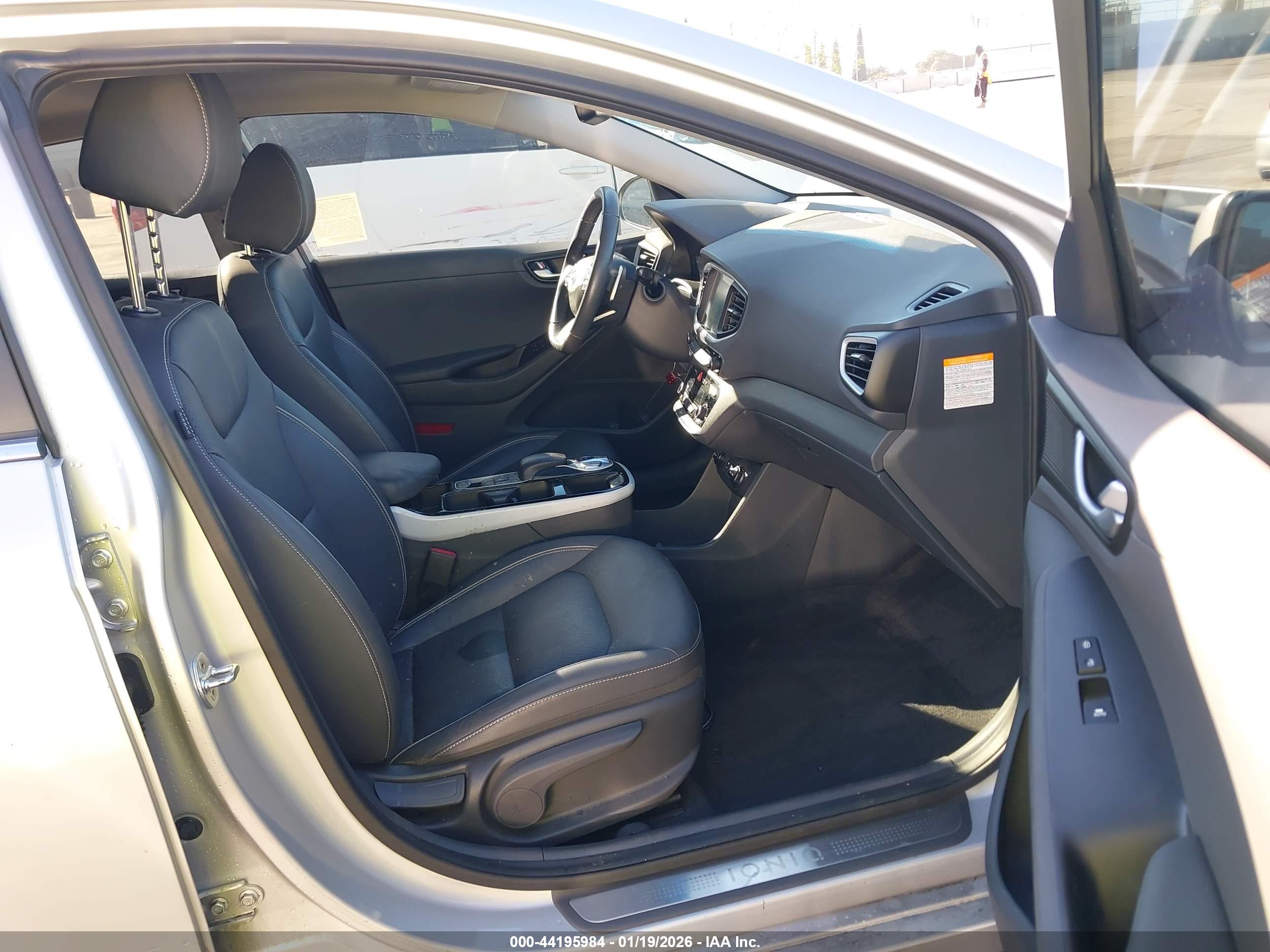 HYUNDAI IONIQ image 5