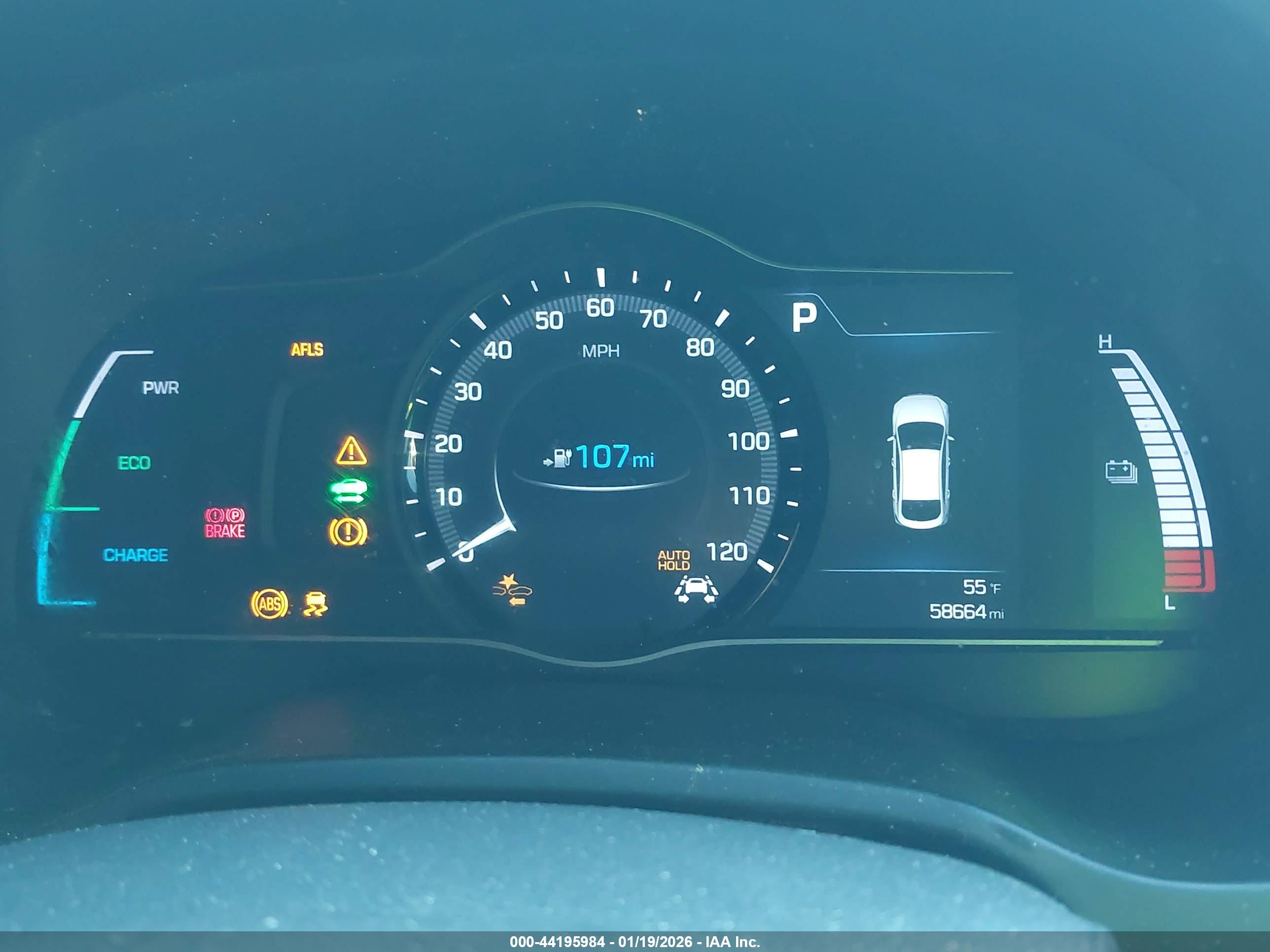 HYUNDAI IONIQ image 7