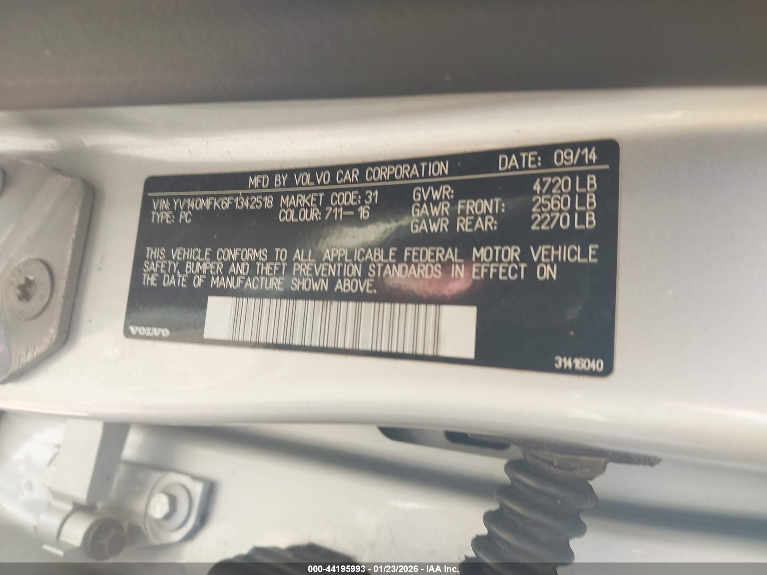 VOLVO S60 image 9