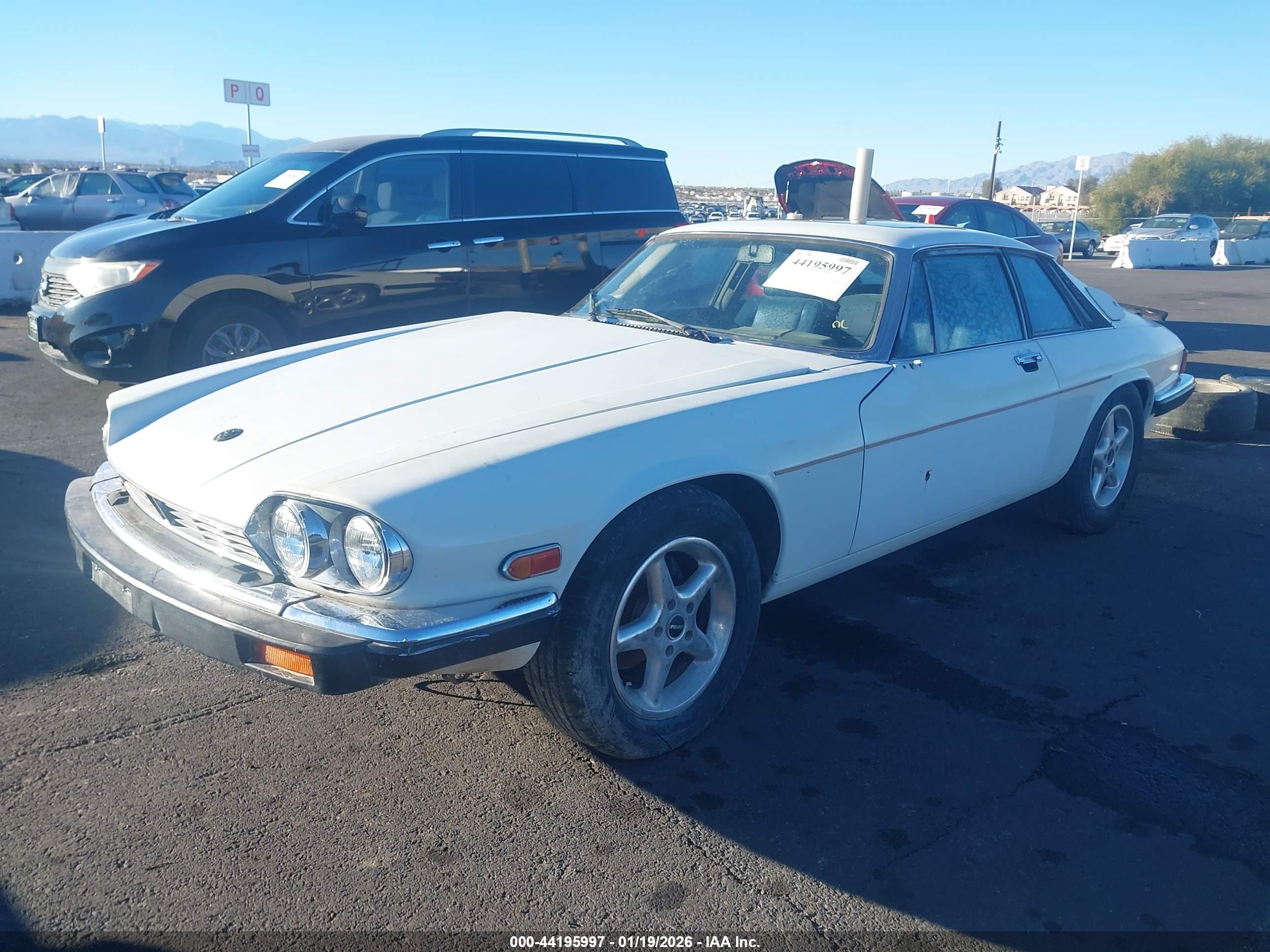 JAGUAR XJS image 2