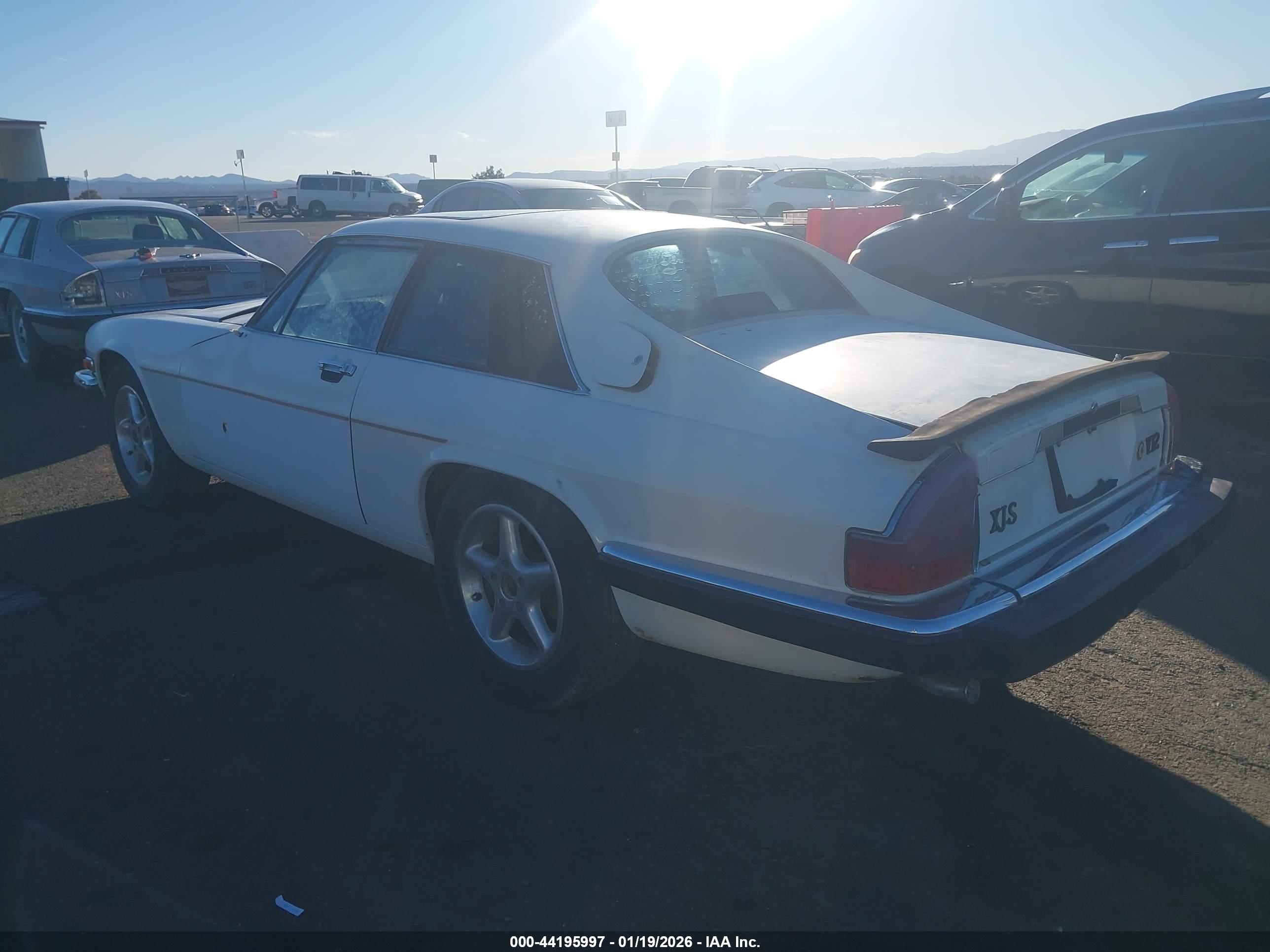 JAGUAR XJS image 3
