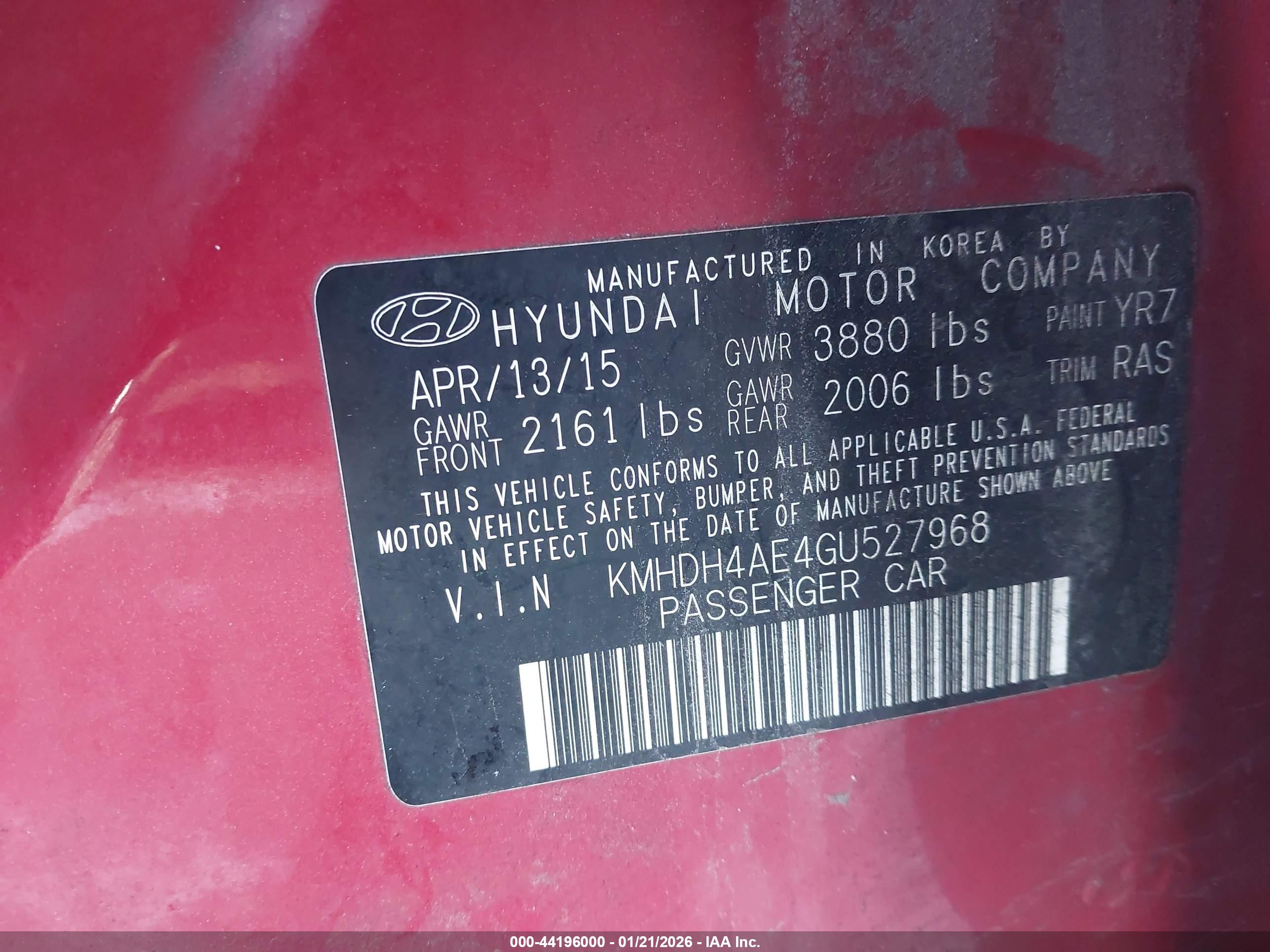 HYUNDAI ELANTRA image 9