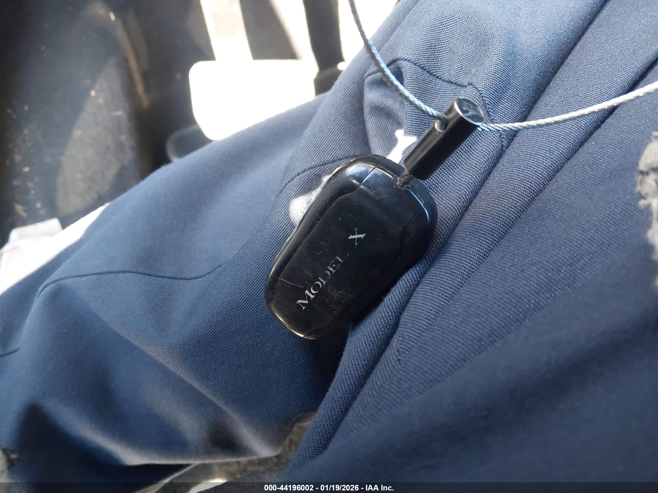 TESLA MODEL image 11