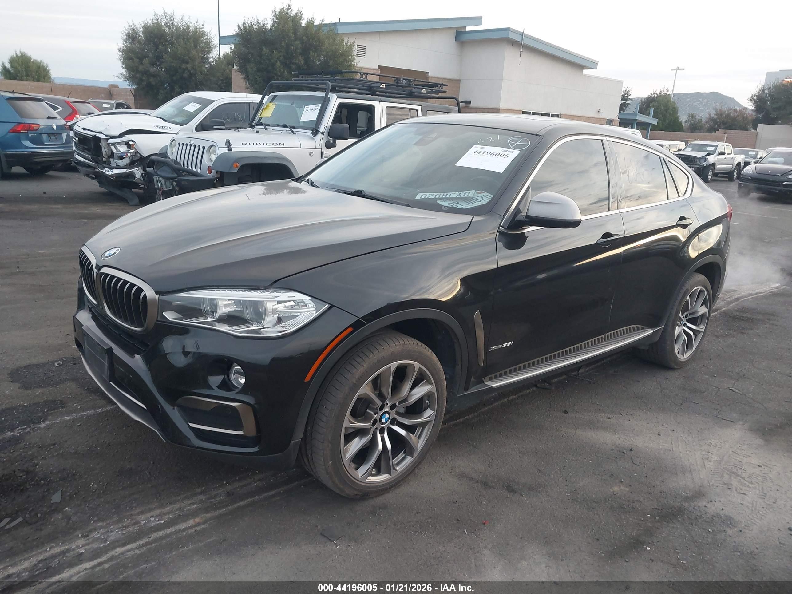 BMW X6 image 2