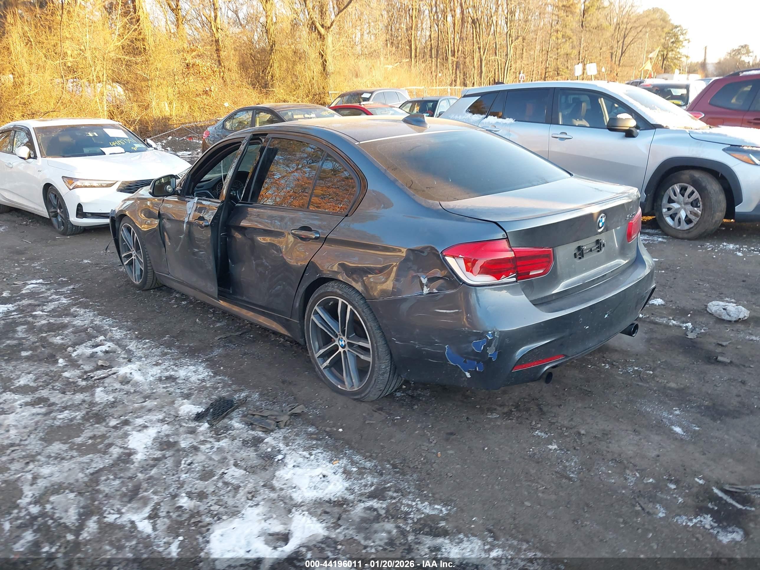 BMW 340I image 3