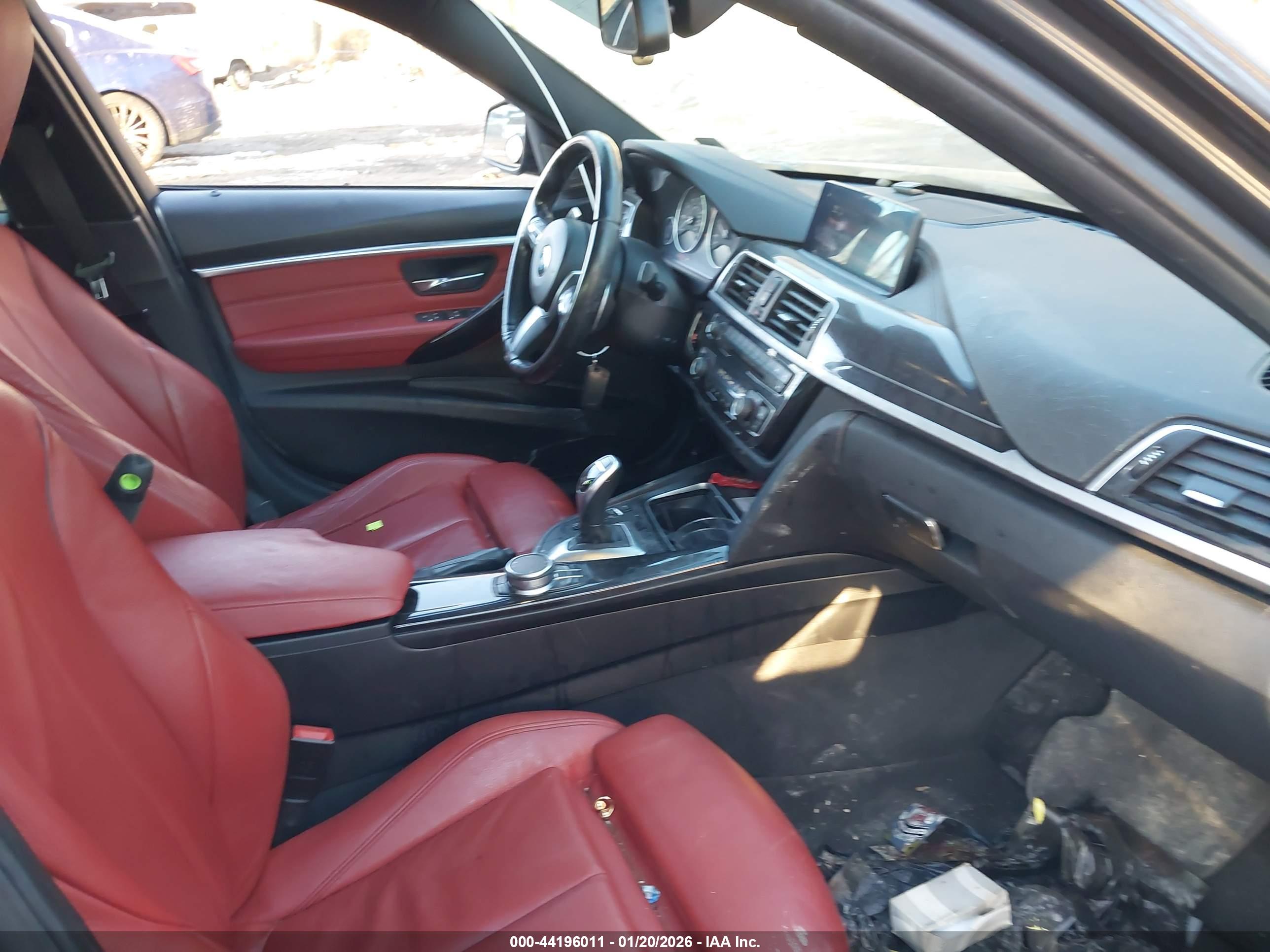 BMW 340I image 5