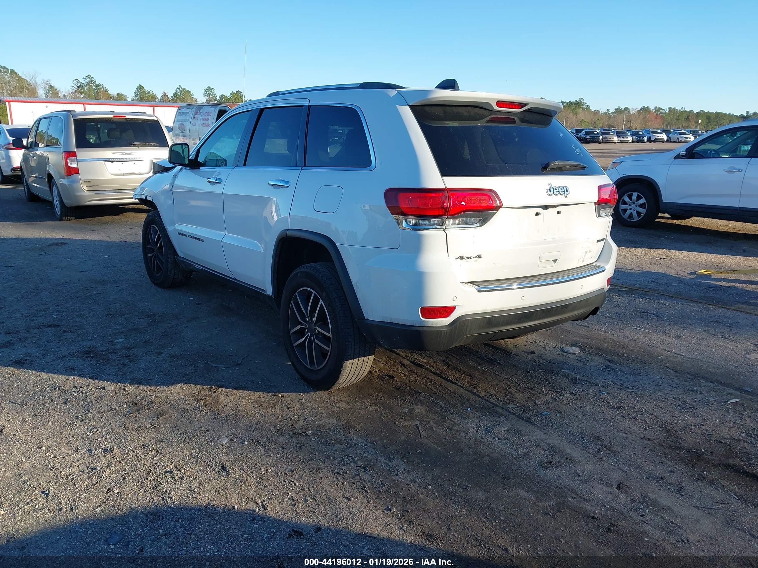 JEEP GRAND image 3