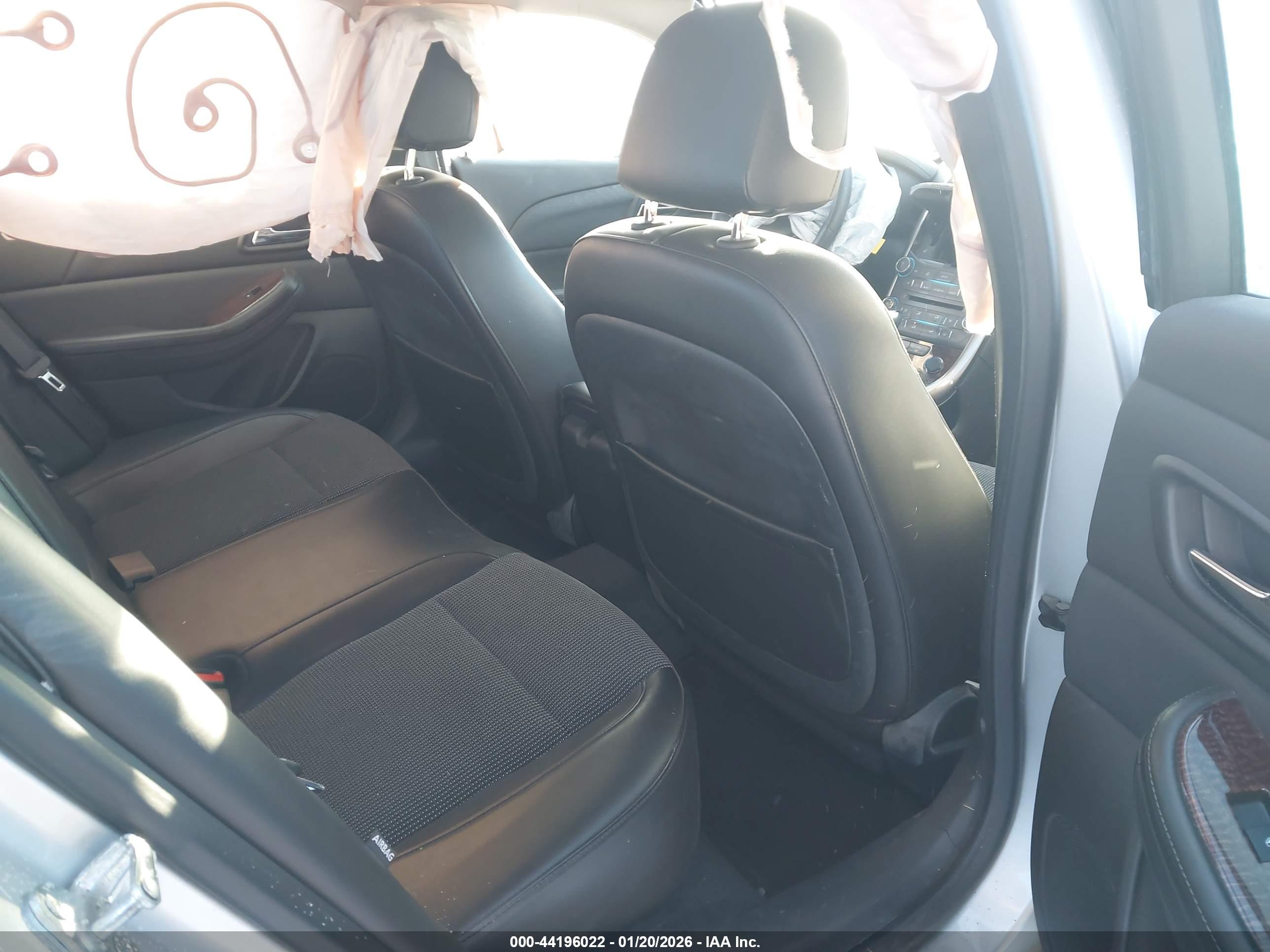 CHEVROLET MALIBU image 8