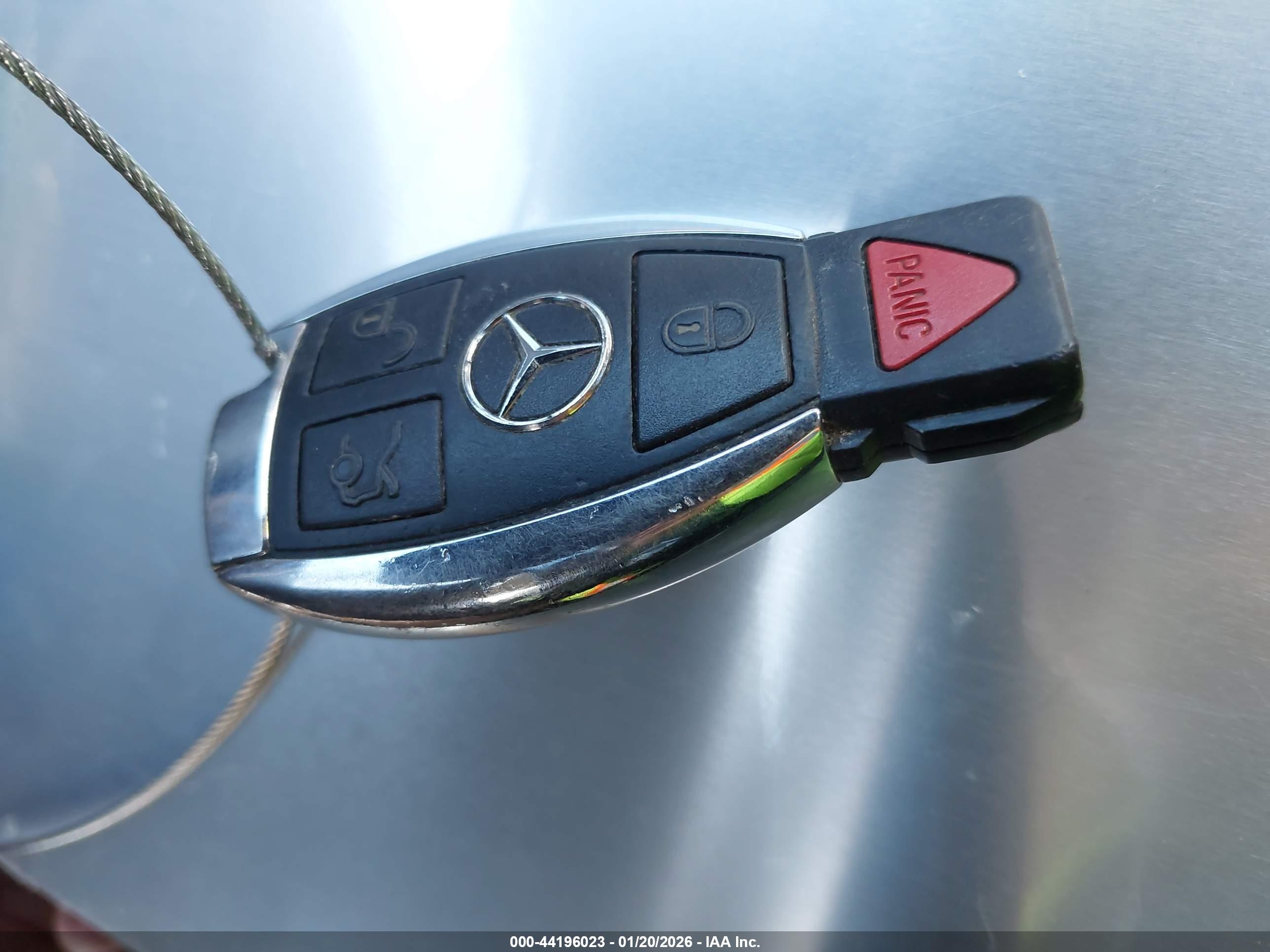 MERCEDES-BENZ C image 11
