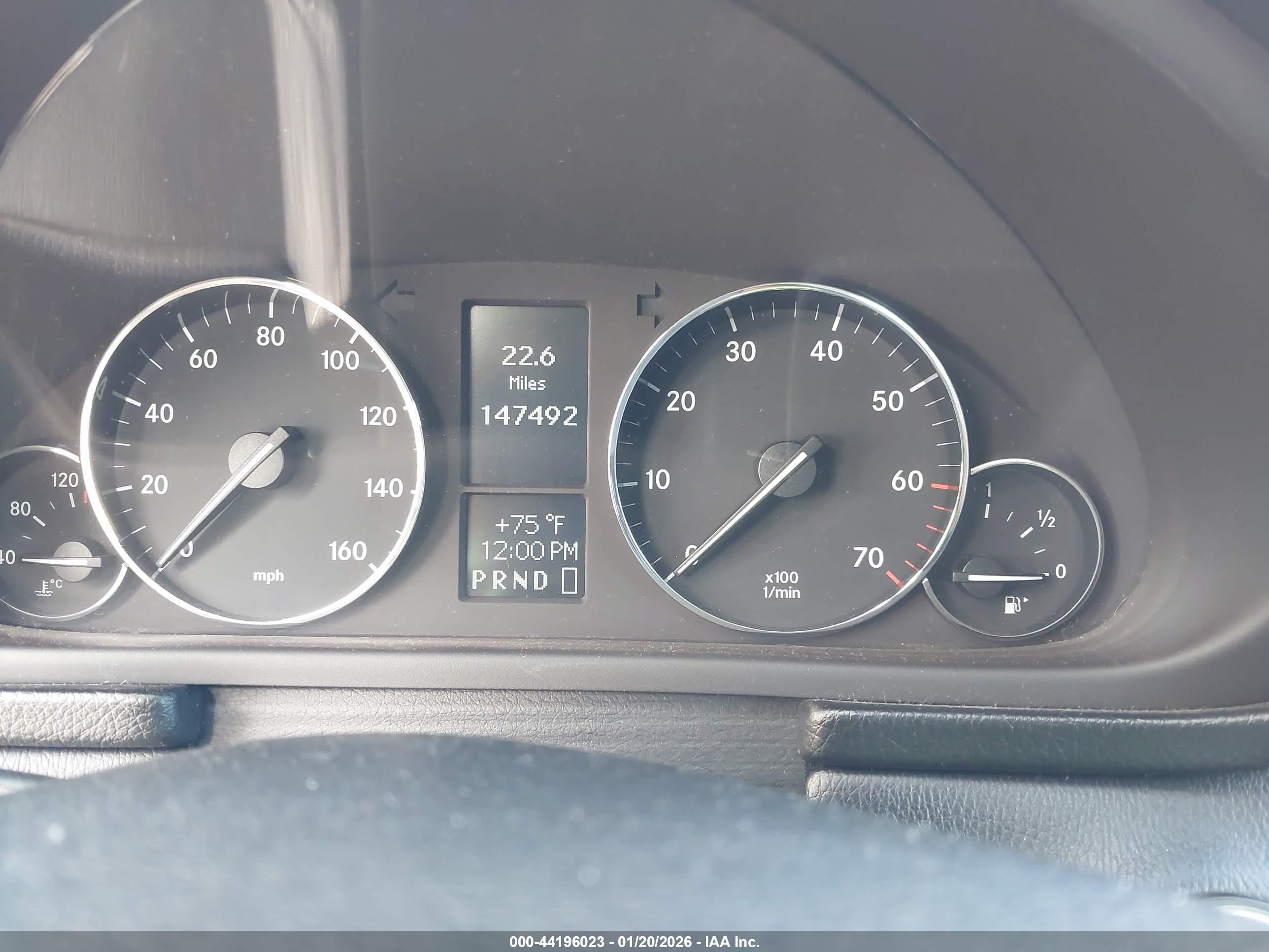MERCEDES-BENZ C image 7
