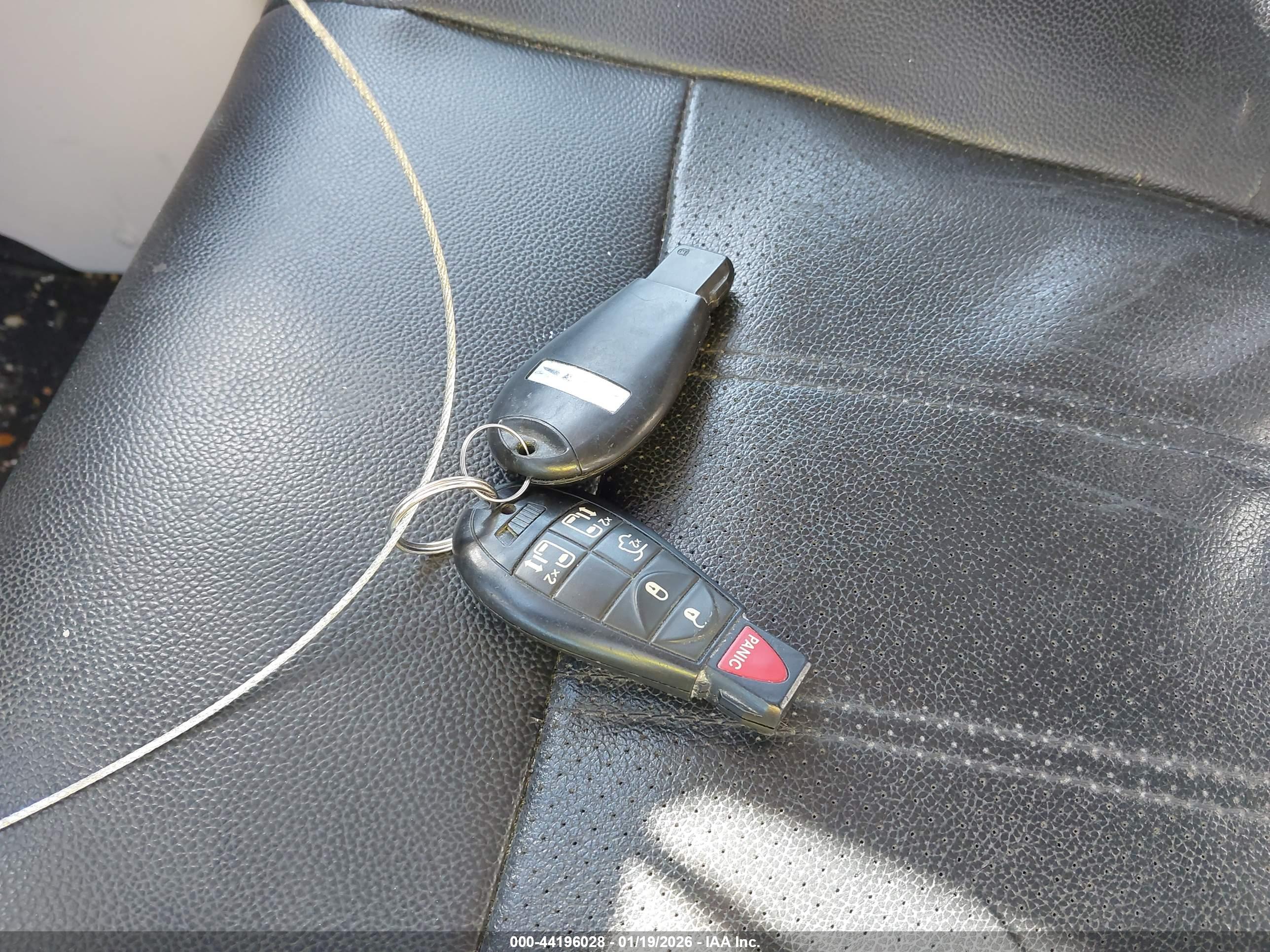 CHRYSLER TOWN image 11