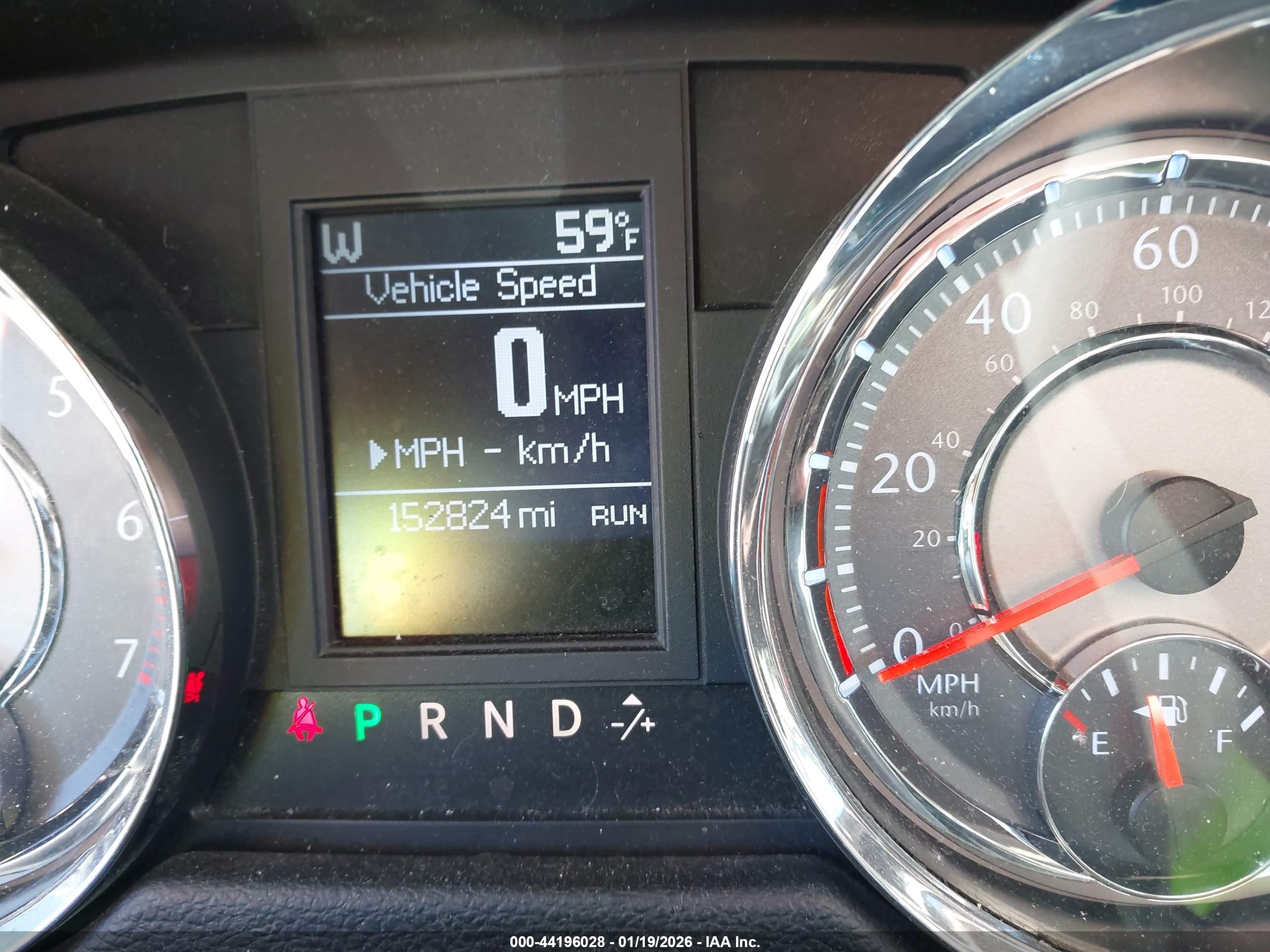 CHRYSLER TOWN image 7