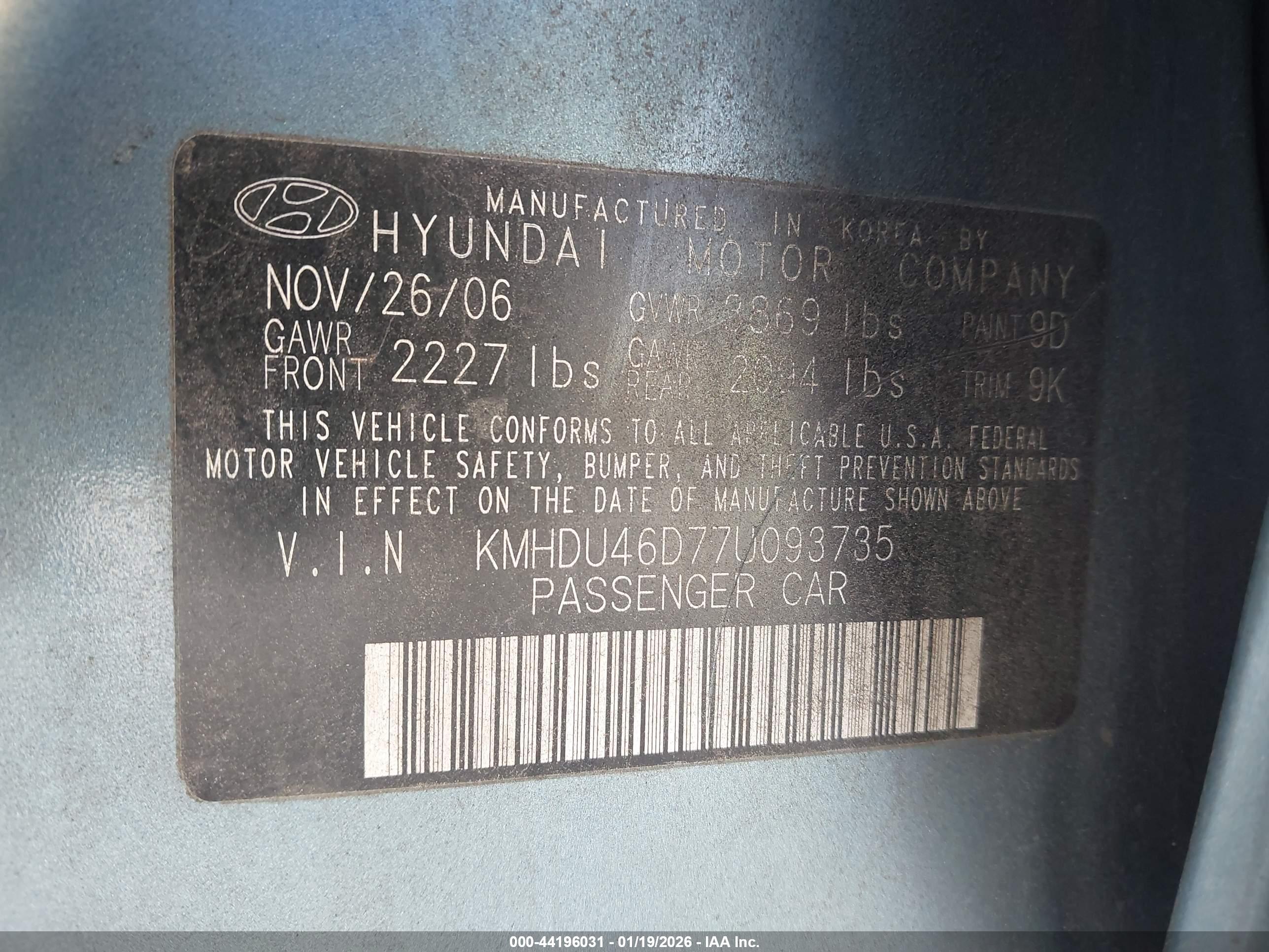 HYUNDAI ELANTRA image 9