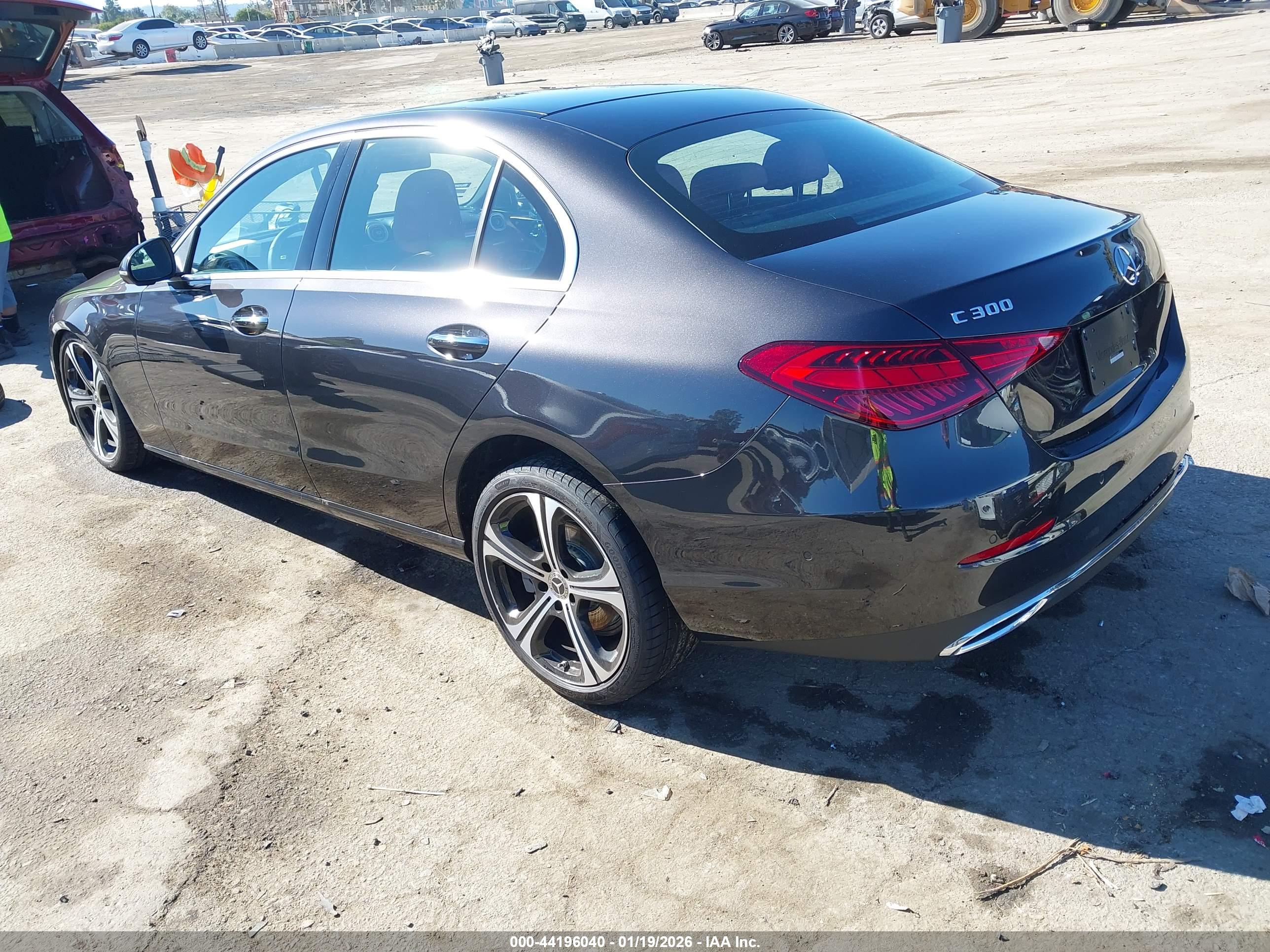 MERCEDES-BENZ C image 3