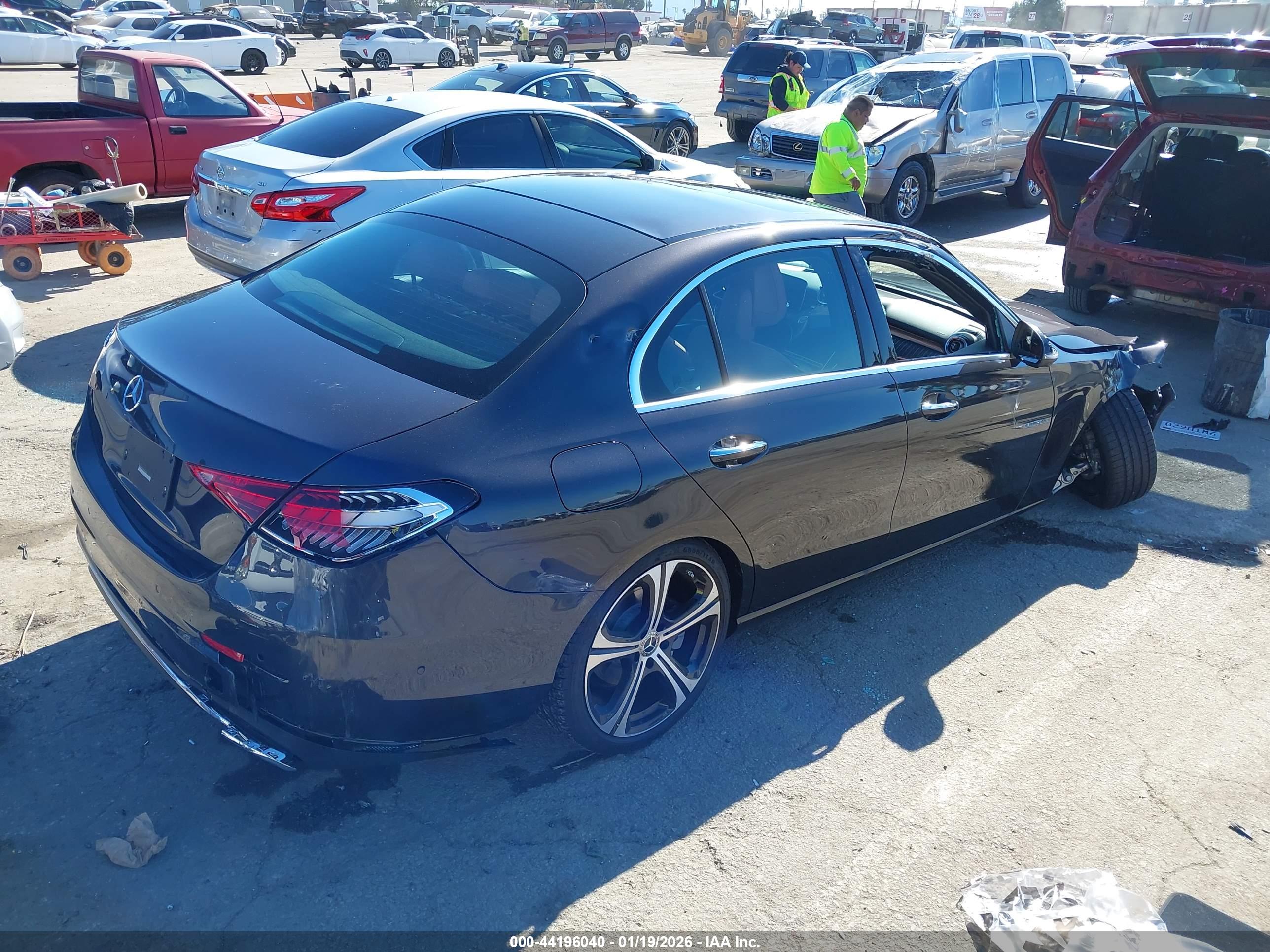 MERCEDES-BENZ C image 4