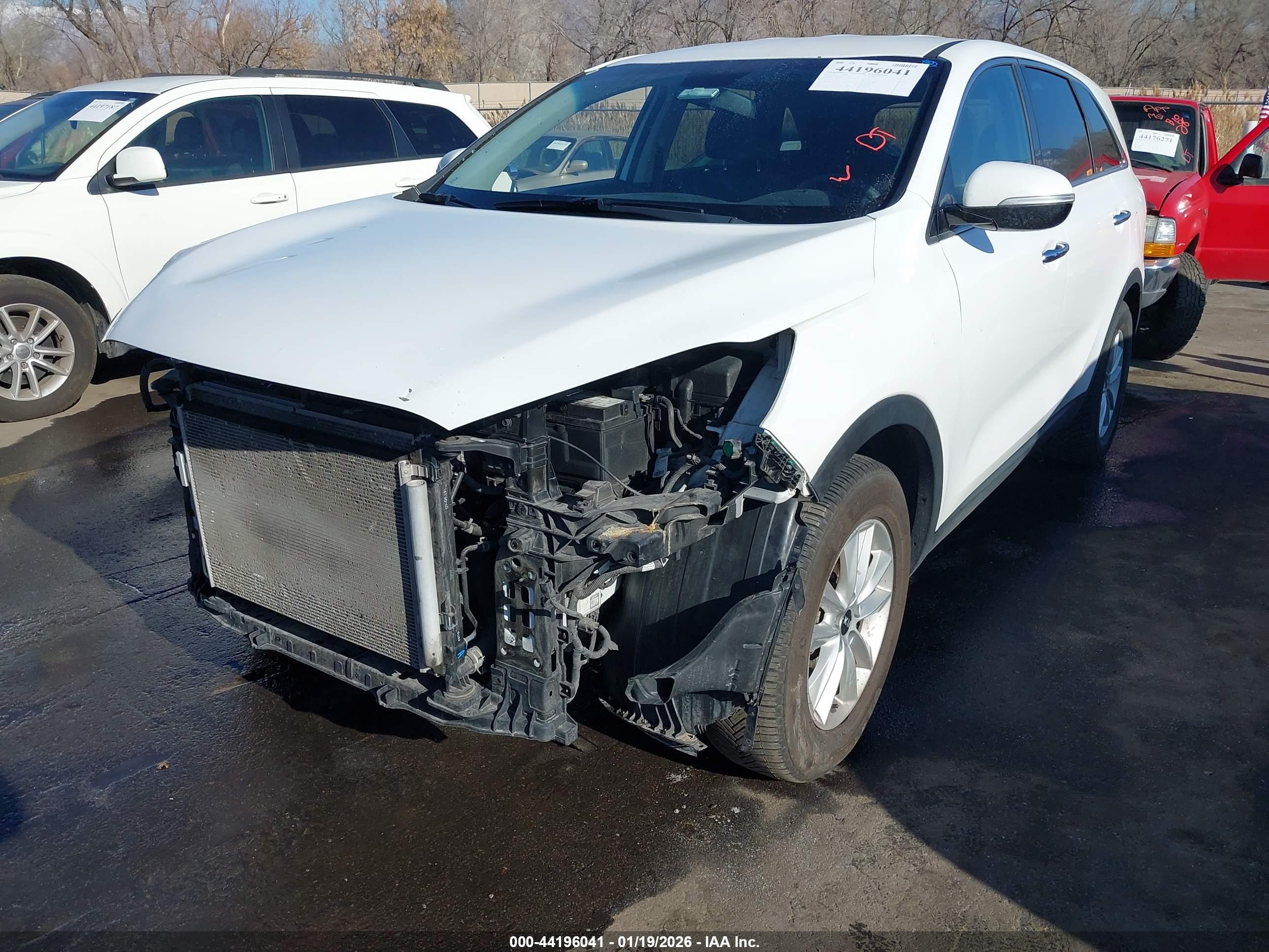 KIA SORENTO image 6