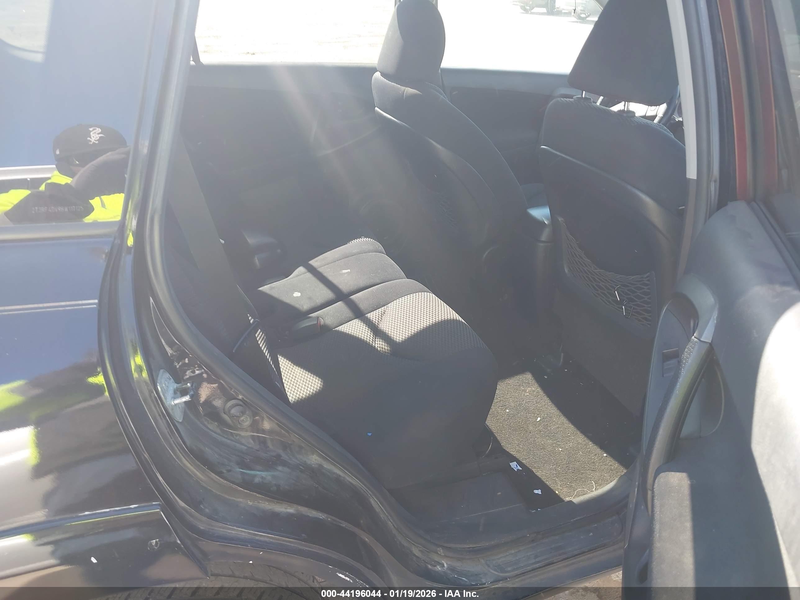 TOYOTA RAV4 image 8