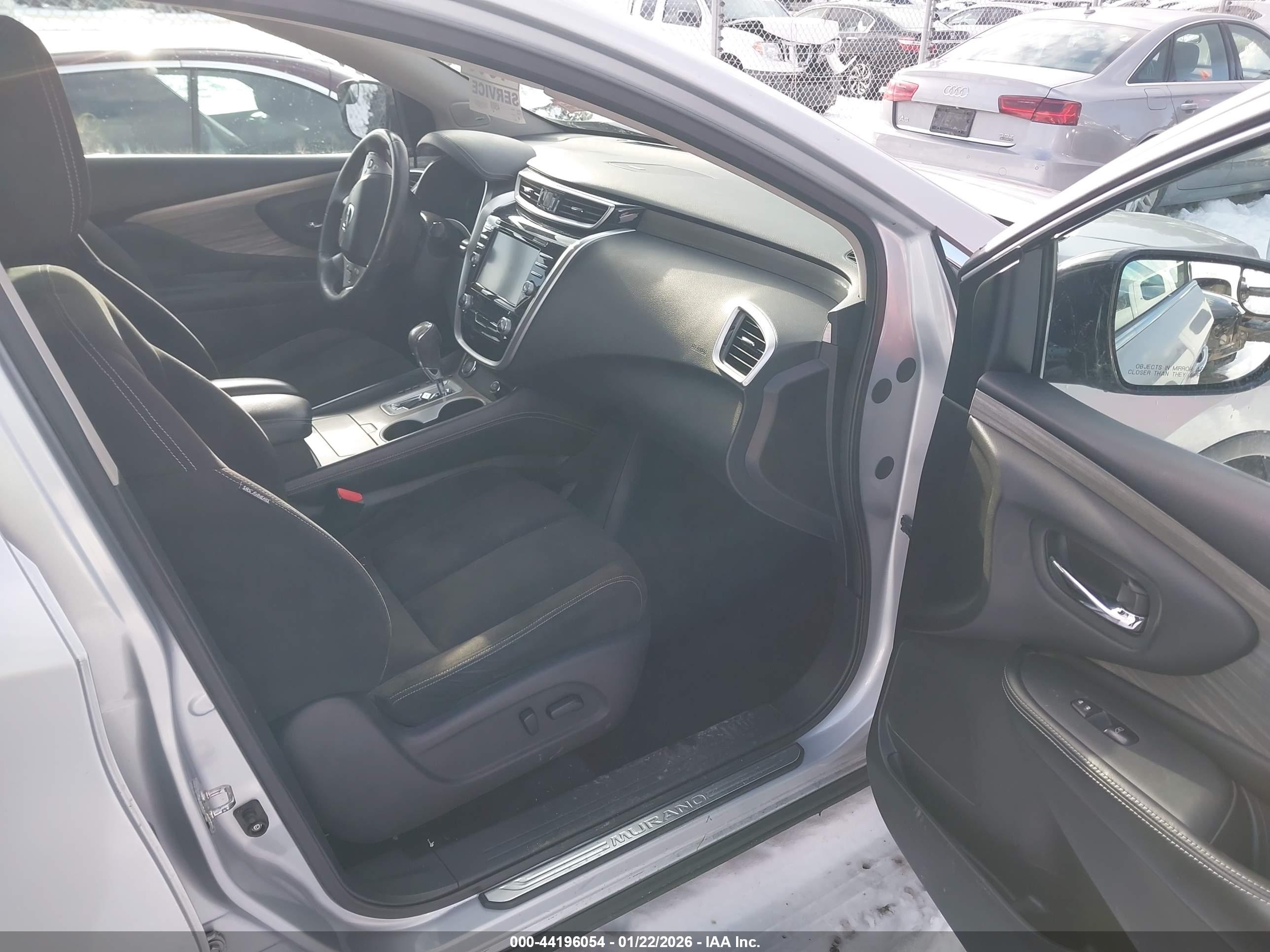 NISSAN MURANO image 5