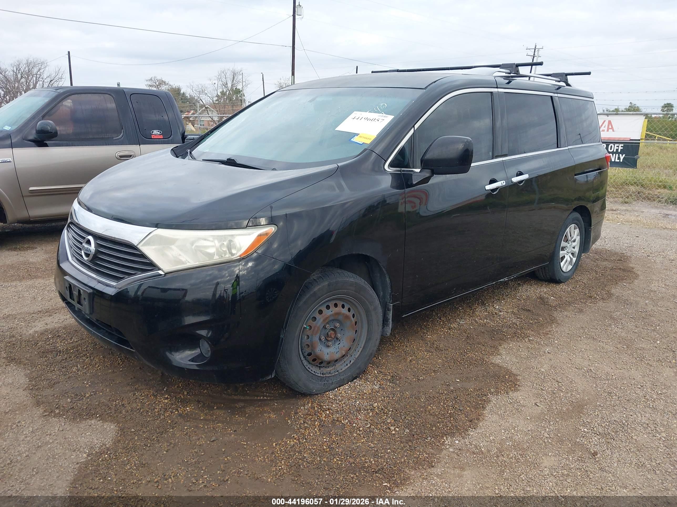 NISSAN QUEST image 2