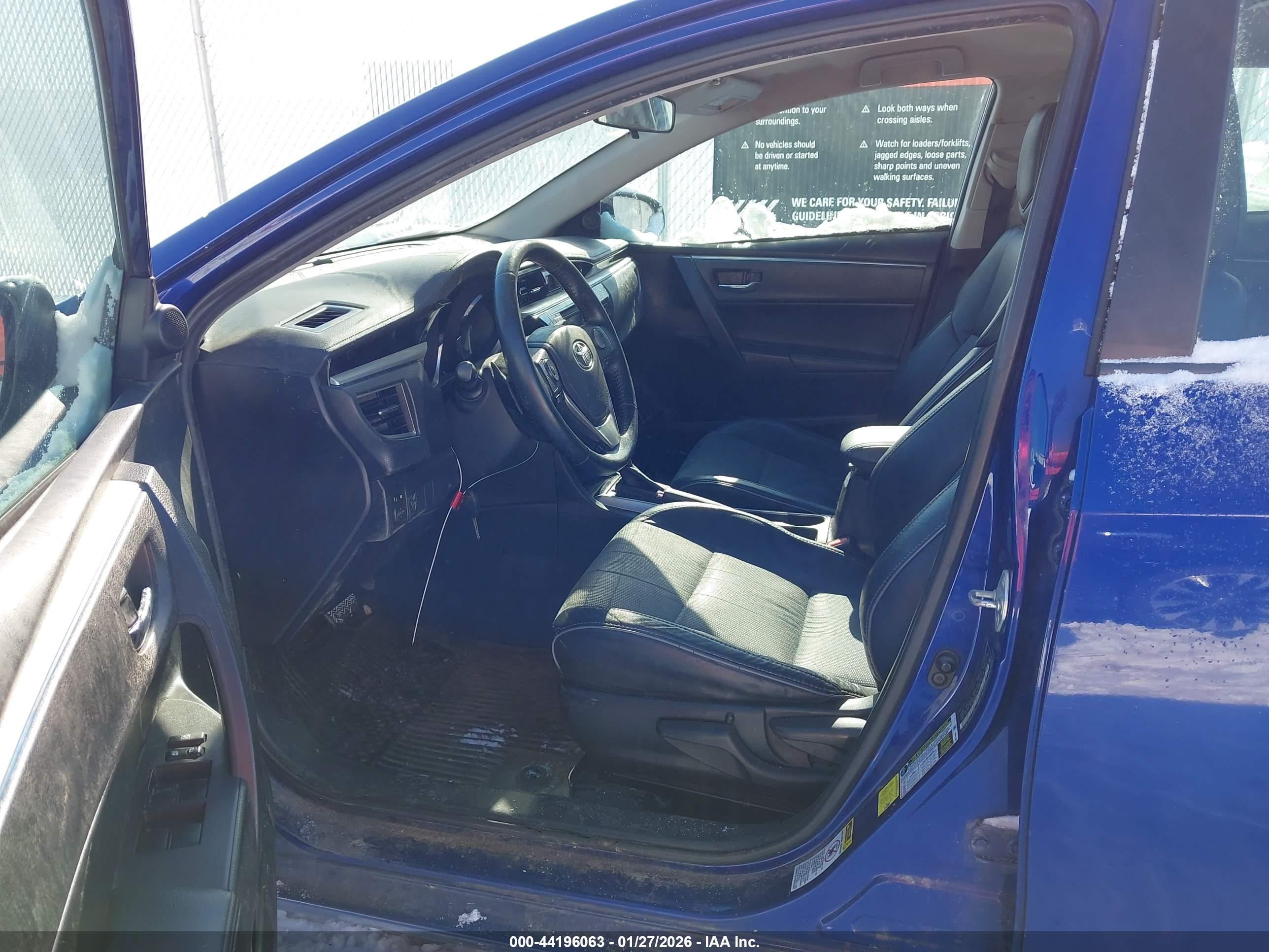 TOYOTA COROLLA image 5