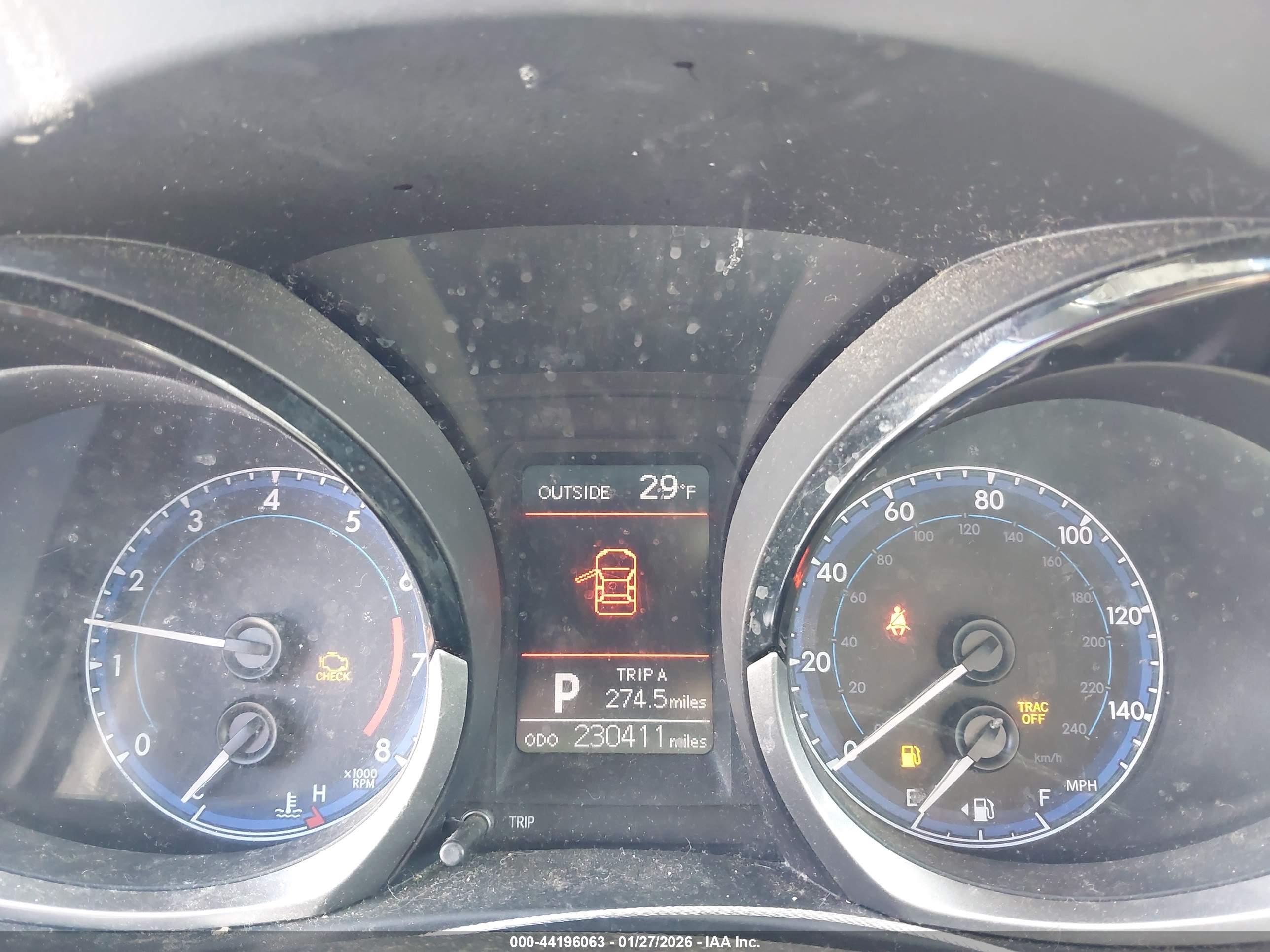 TOYOTA COROLLA image 7