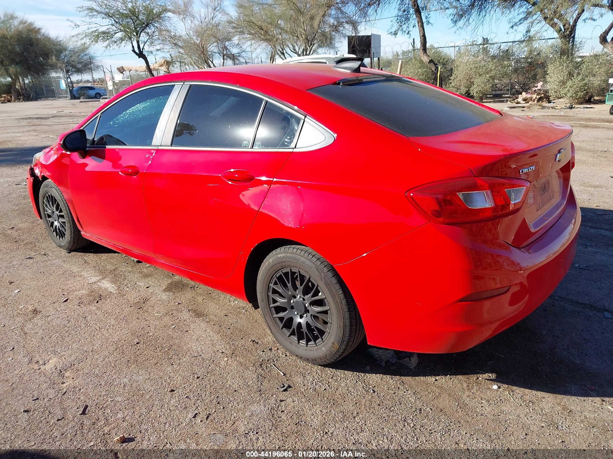 CHEVROLET CRUZE image 3