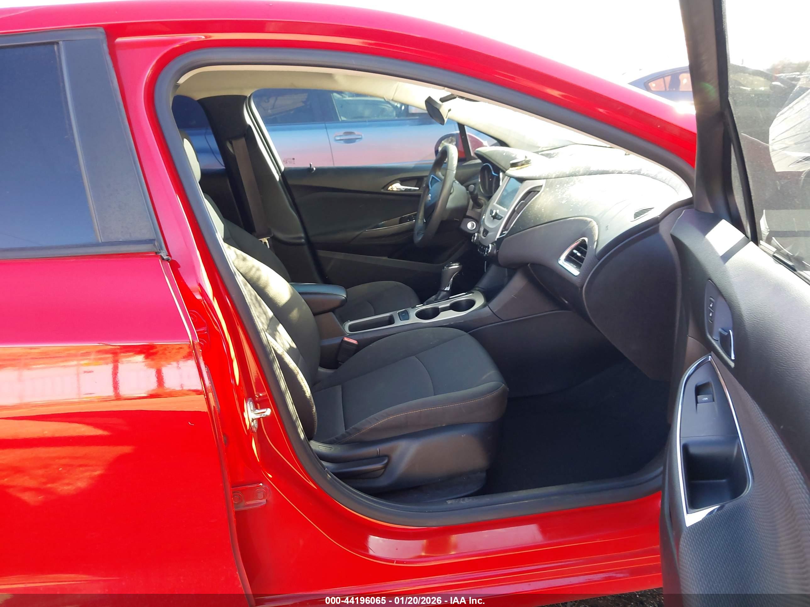CHEVROLET CRUZE image 5