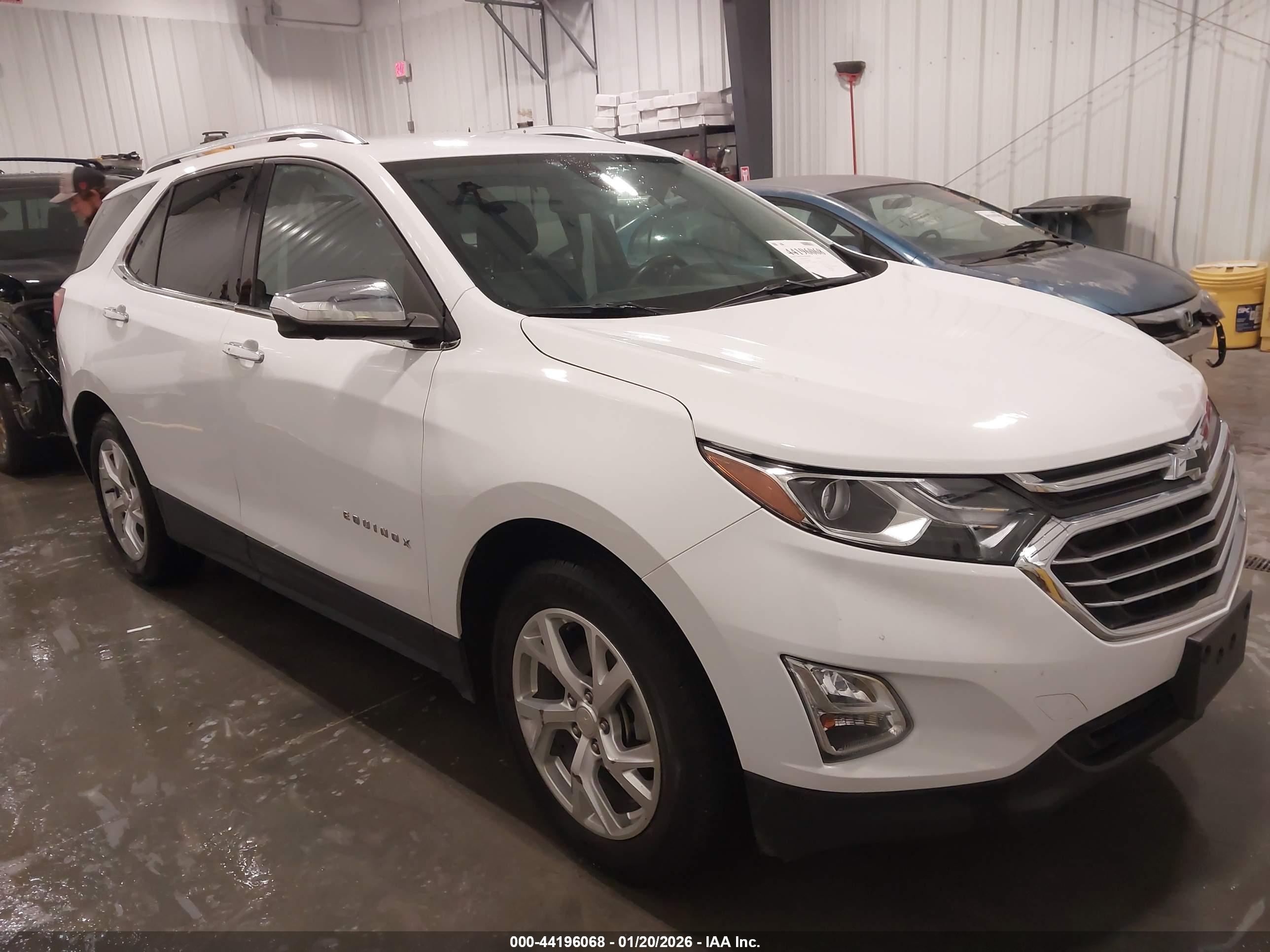 CHEVROLET EQUINOX image 6