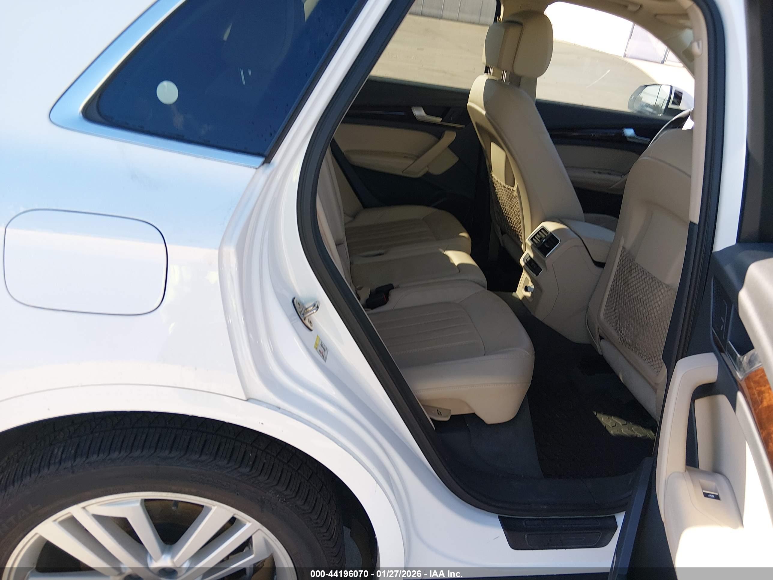 AUDI Q5 image 8