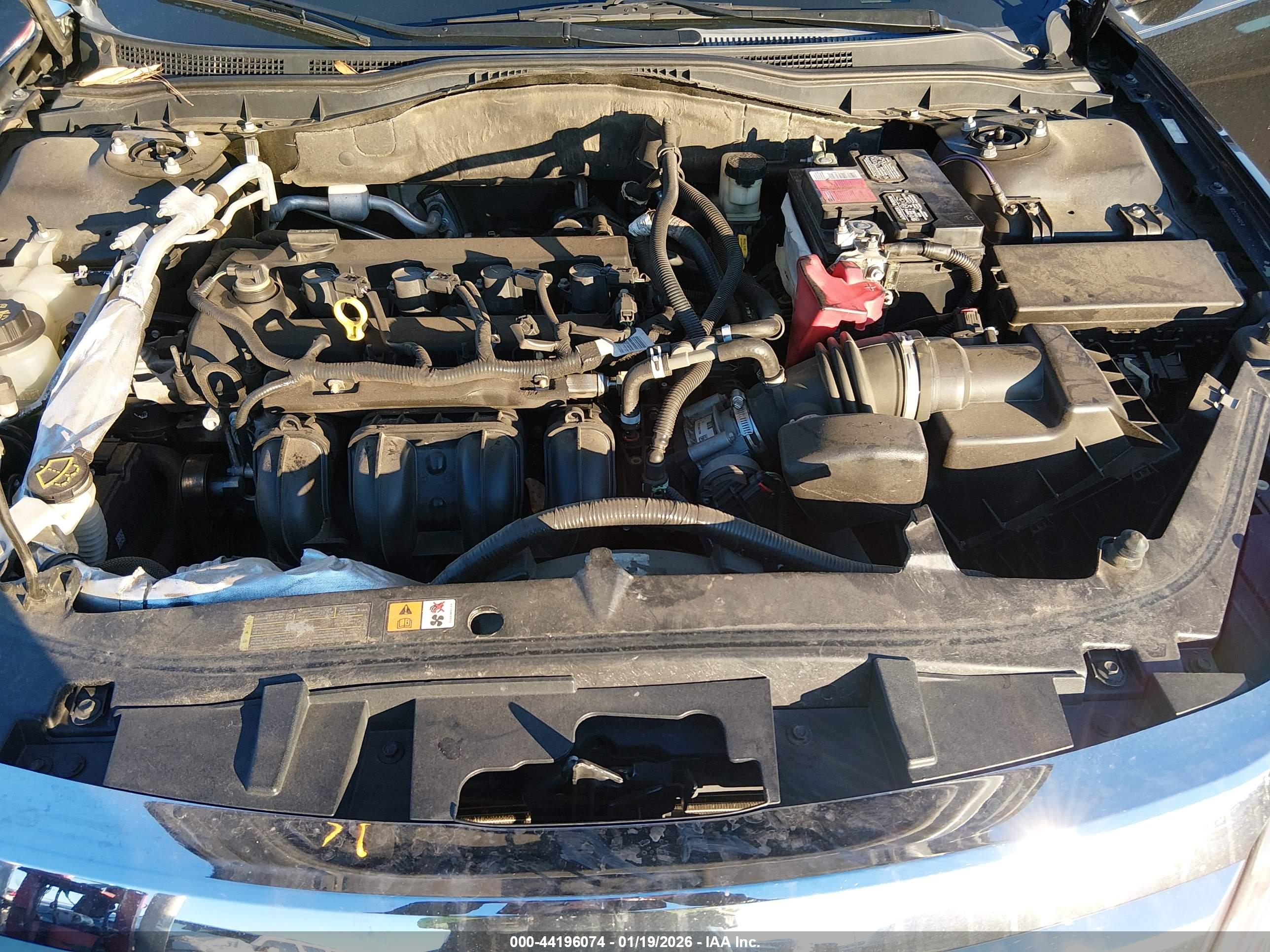 FORD FUSION image 10