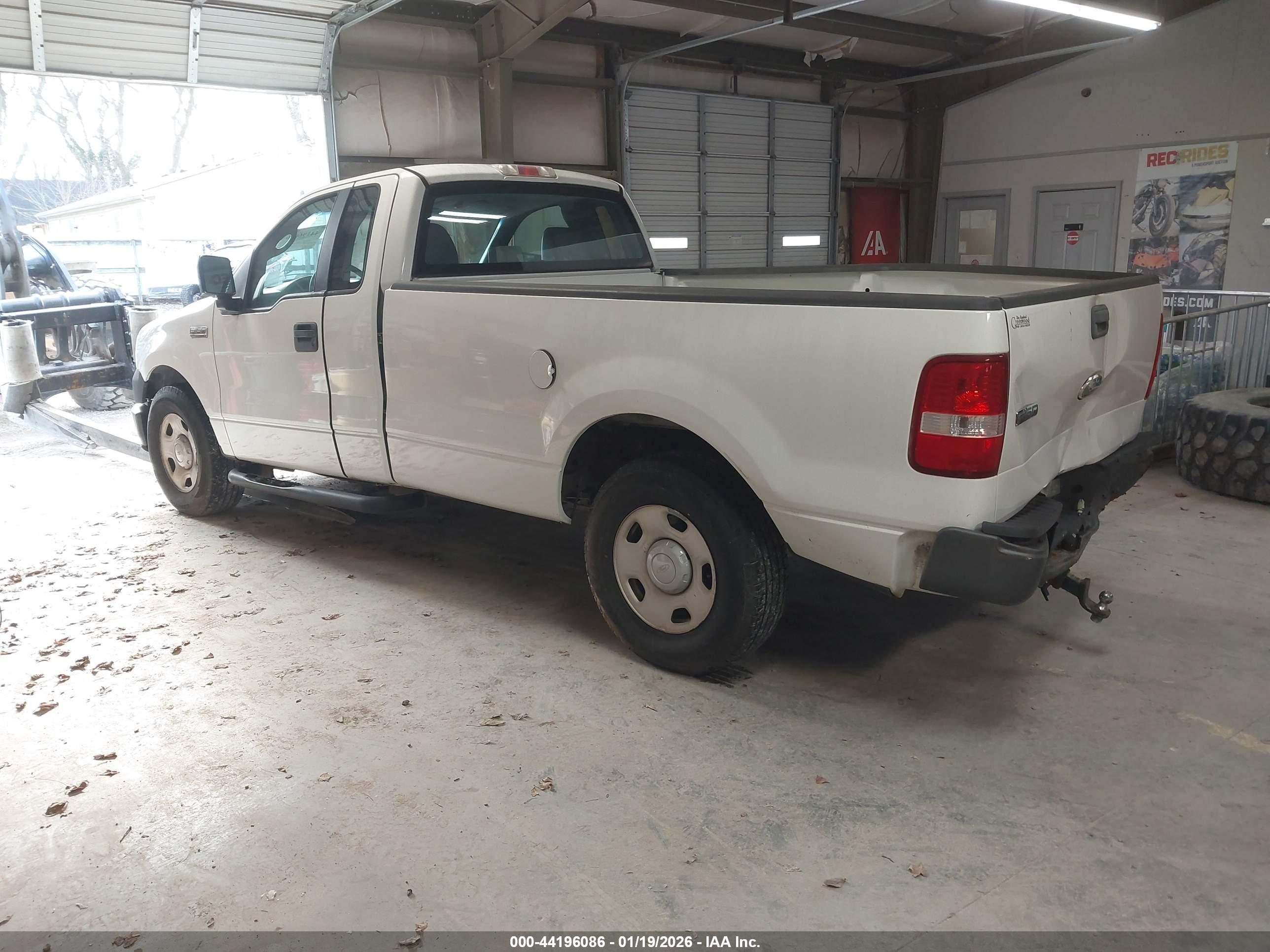 FORD F-150 image 3