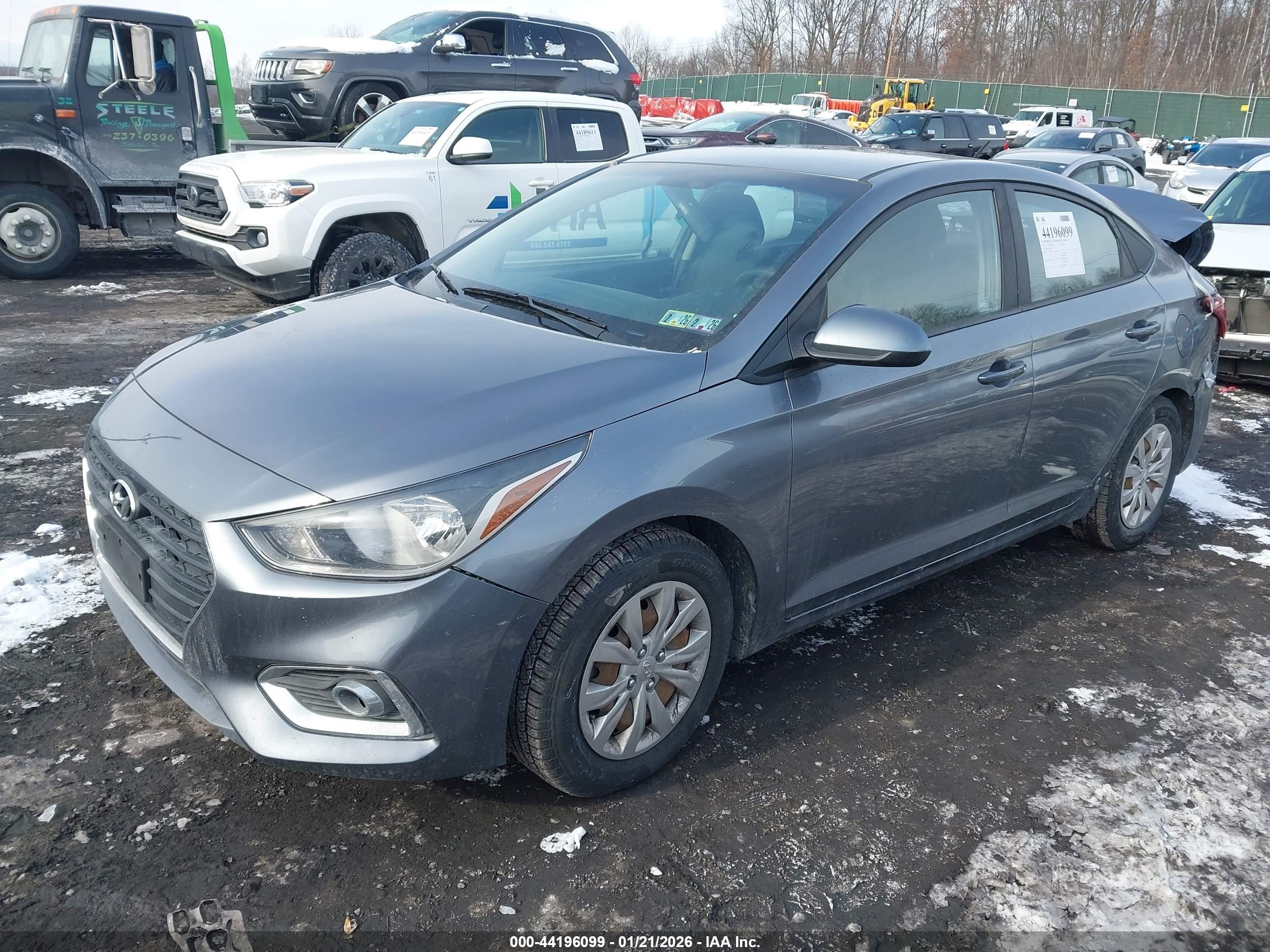 HYUNDAI ACCENT image 2