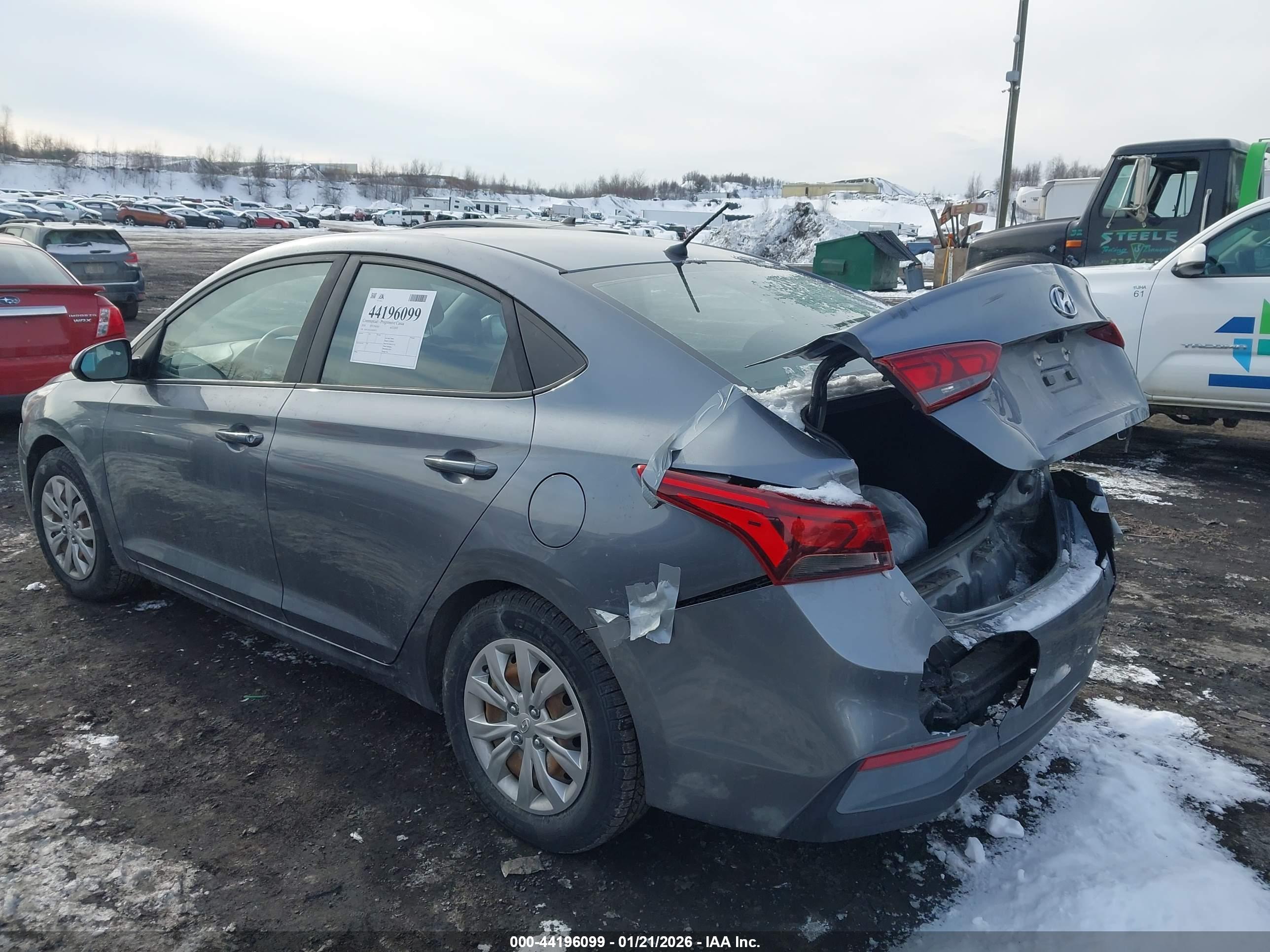 HYUNDAI ACCENT image 3