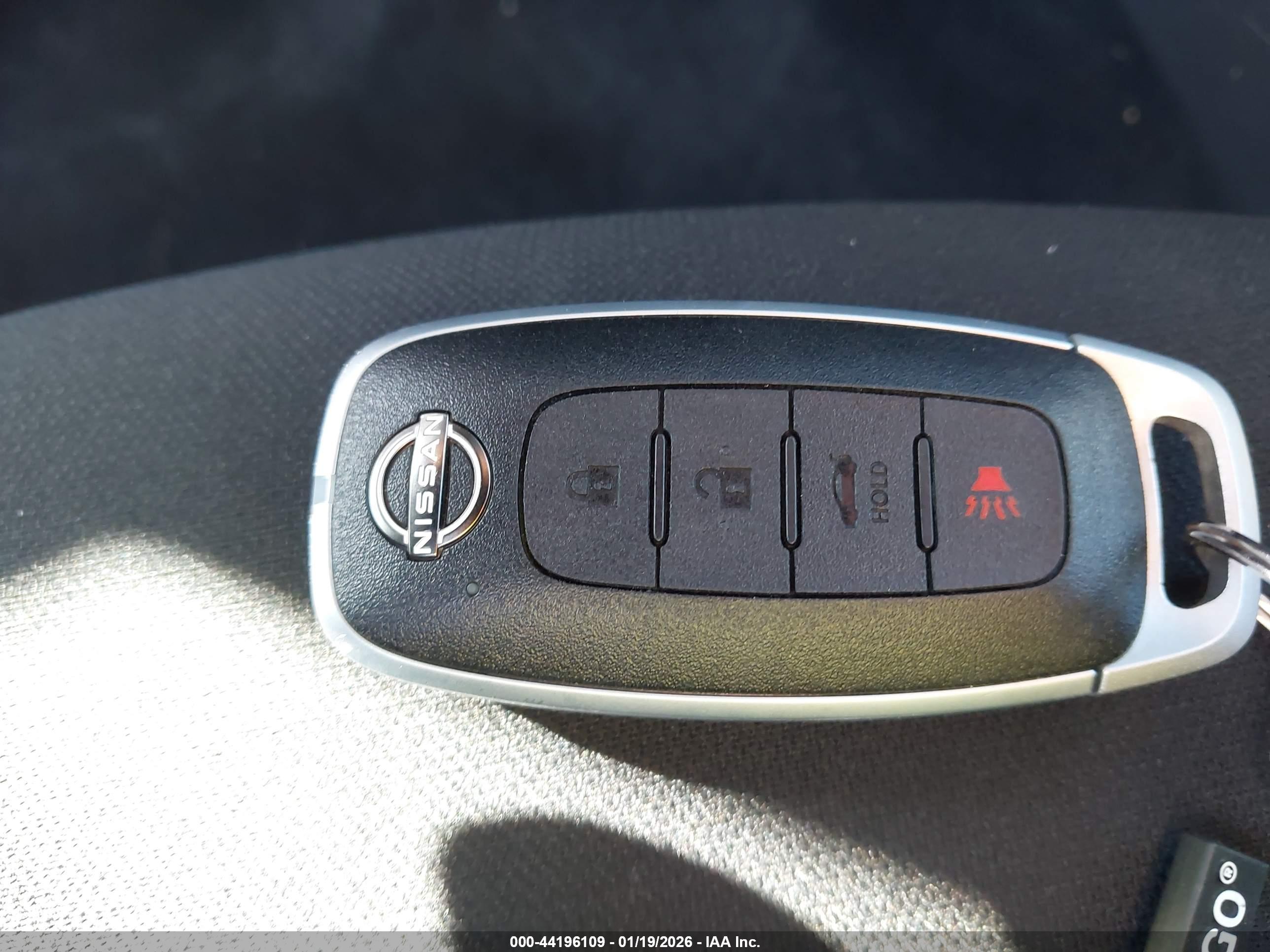 NISSAN SENTRA image 11