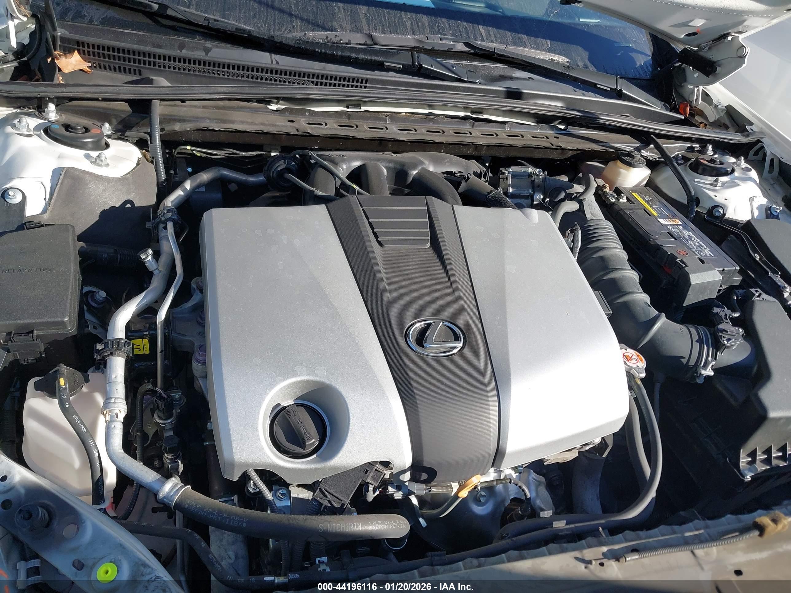 LEXUS ES image 10
