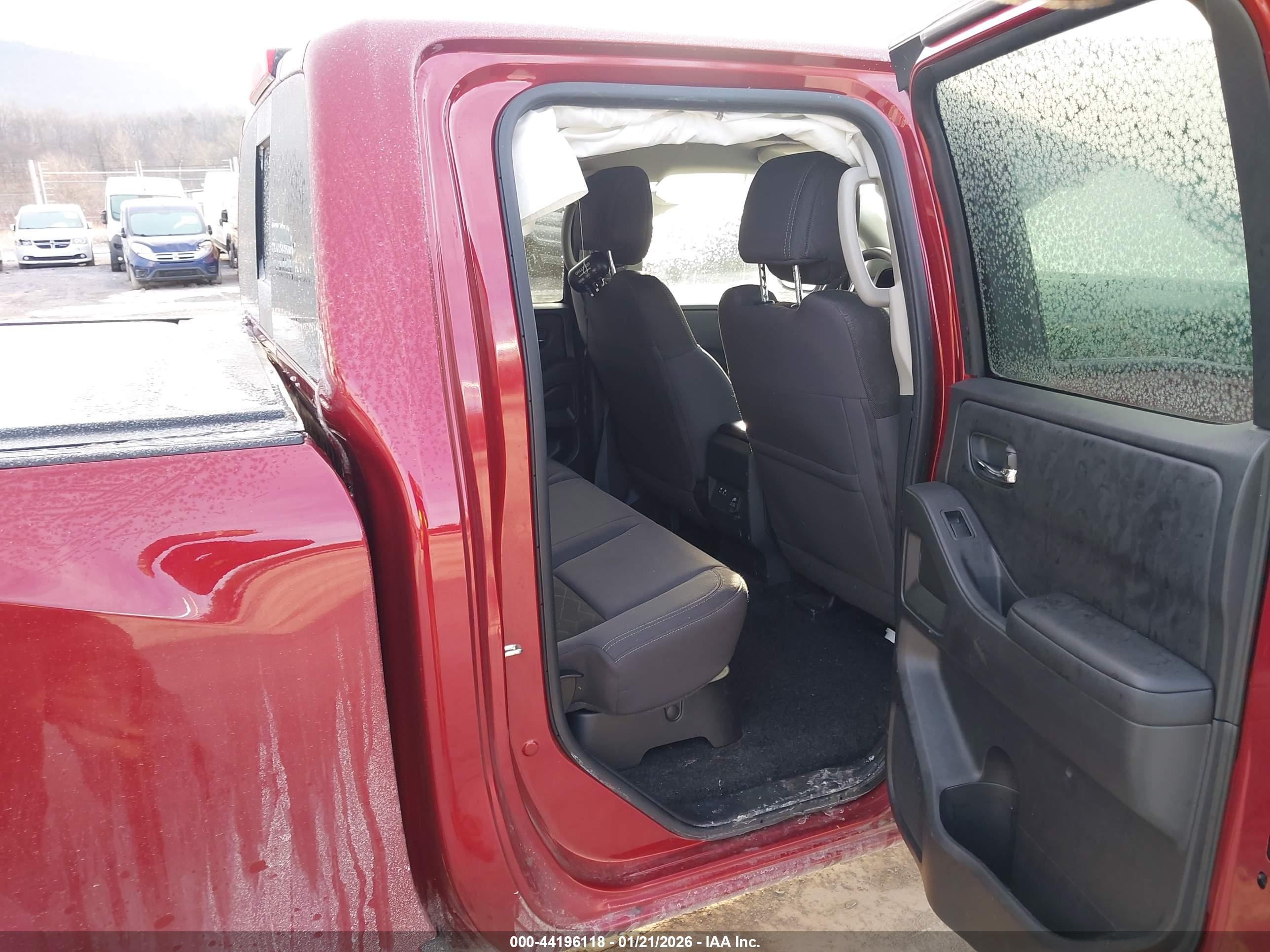 NISSAN FRONTIER image 8
