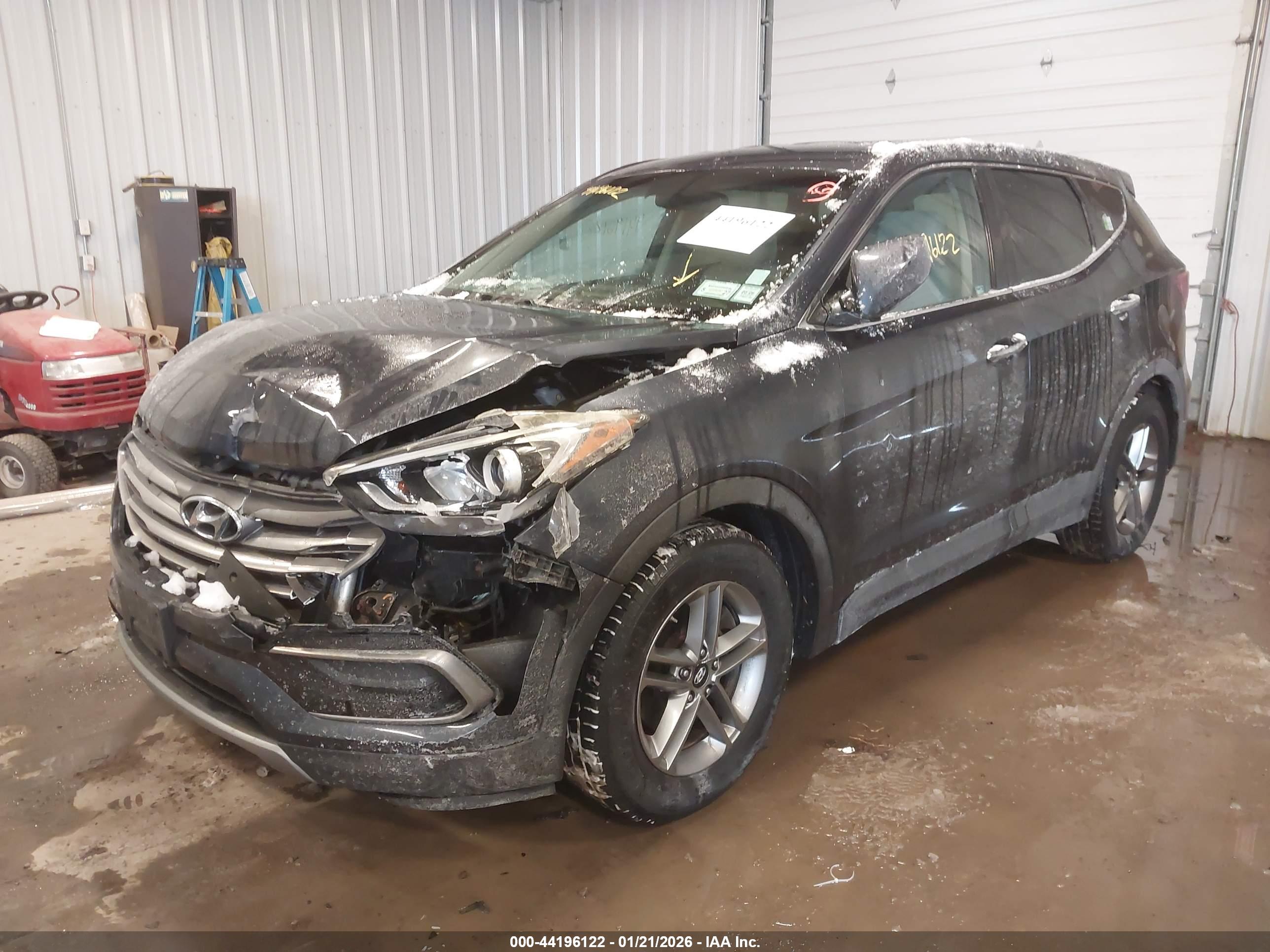 HYUNDAI SANTA image 2