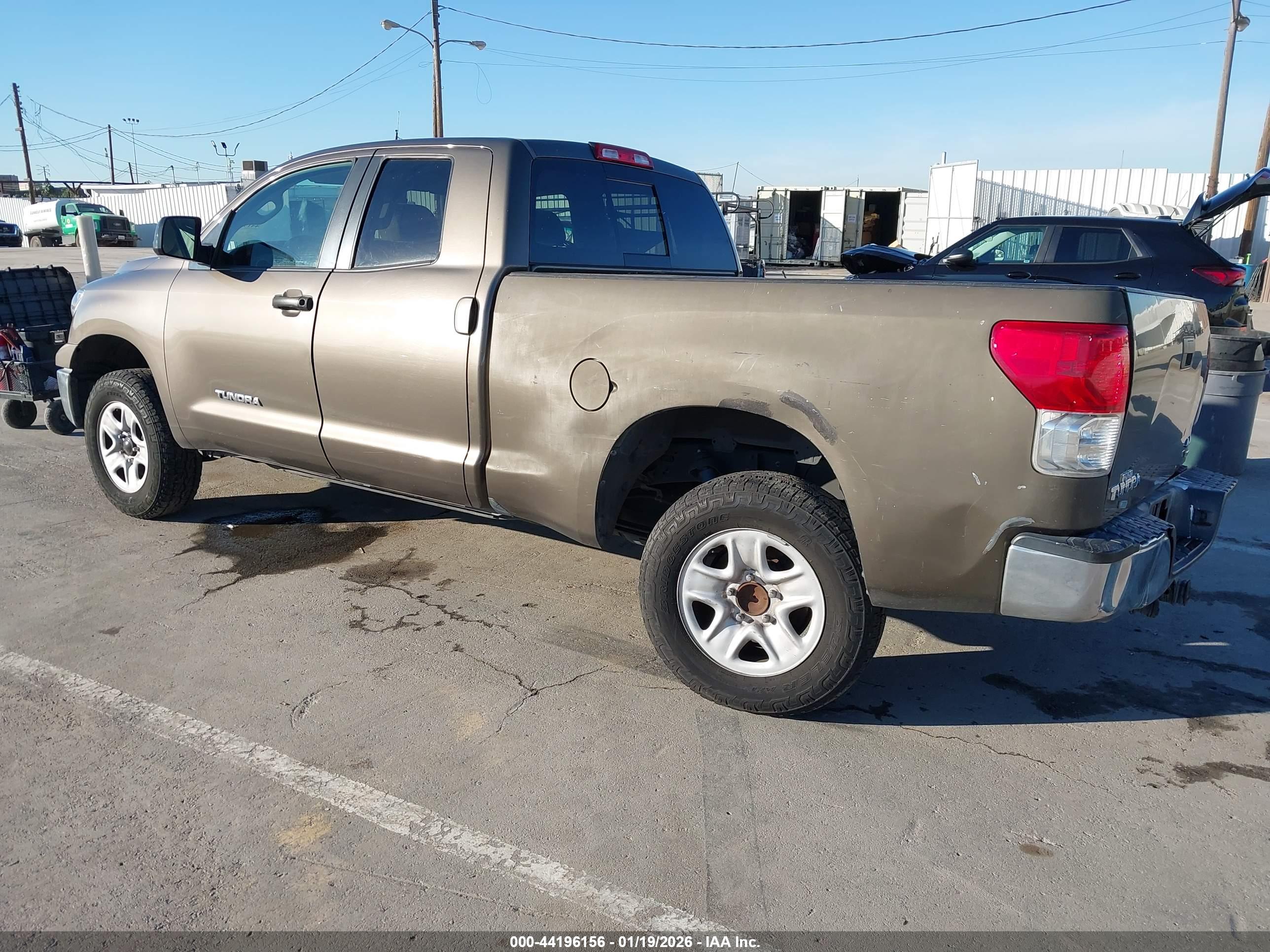 TOYOTA TUNDRA image 3