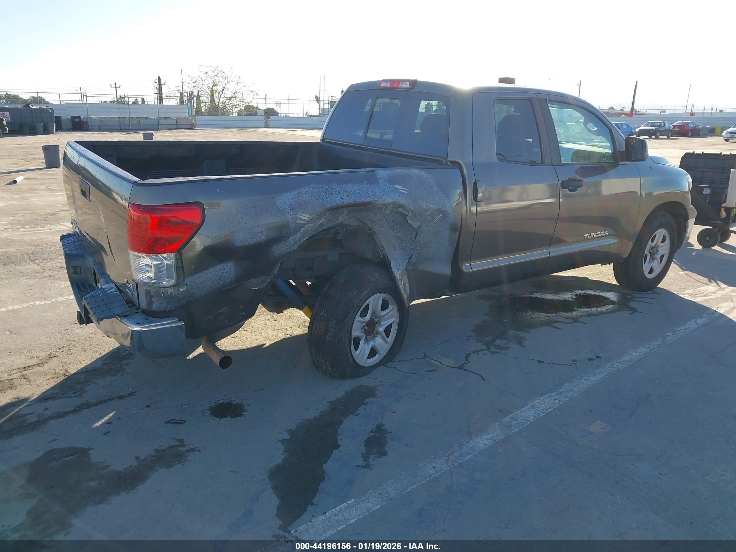 TOYOTA TUNDRA image 4
