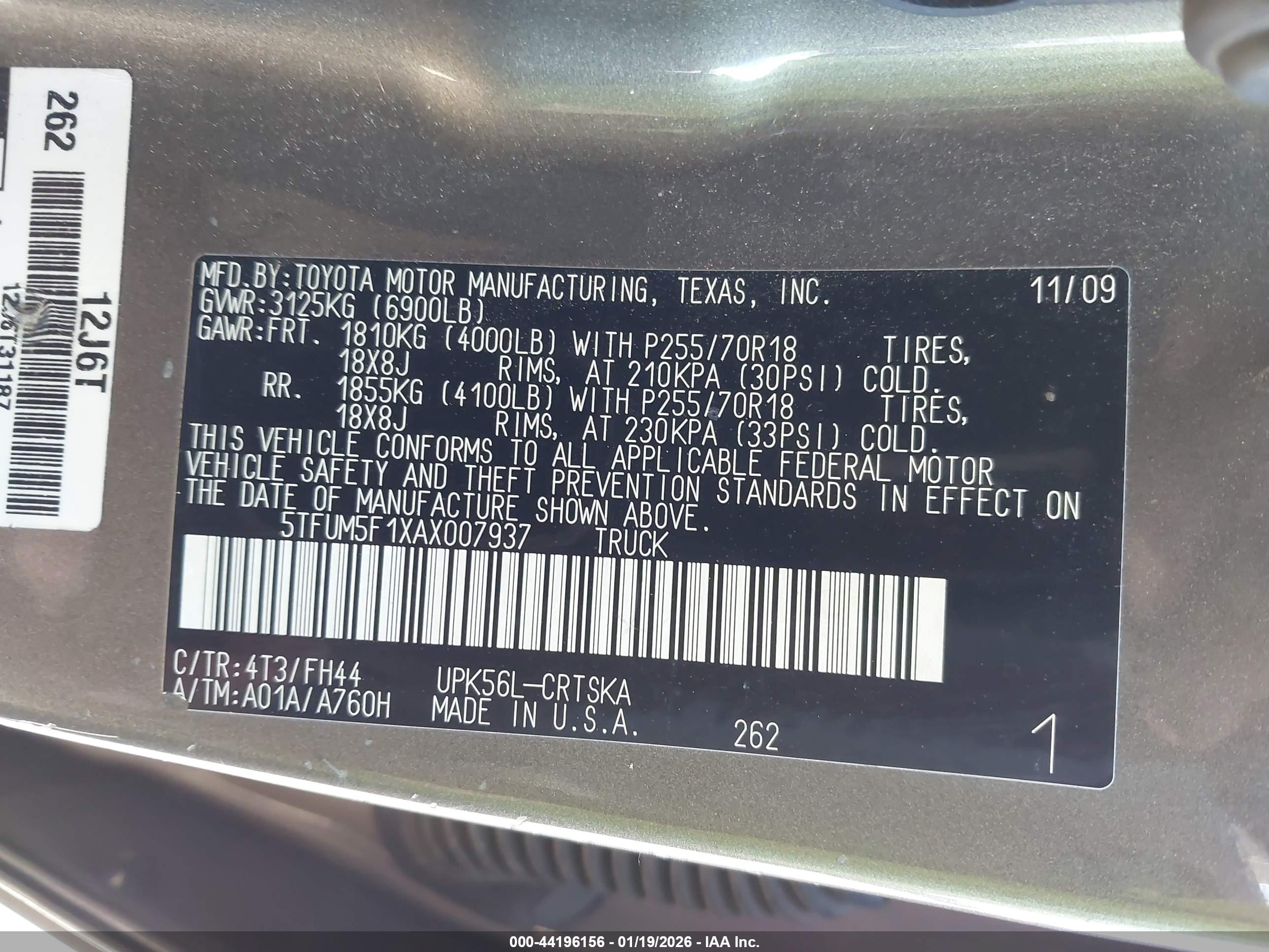 TOYOTA TUNDRA image 9