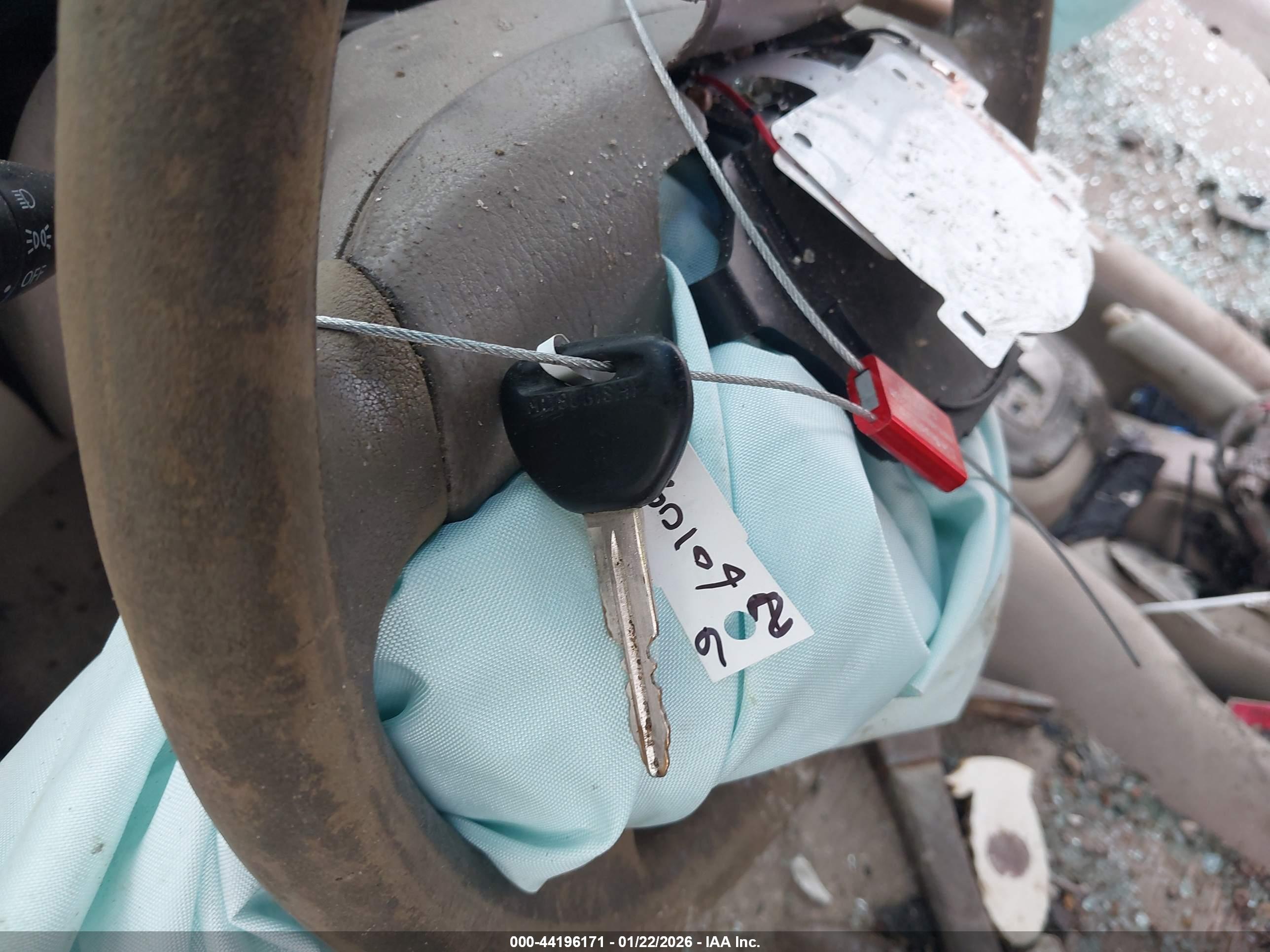 MITSUBISHI LANCER image 11