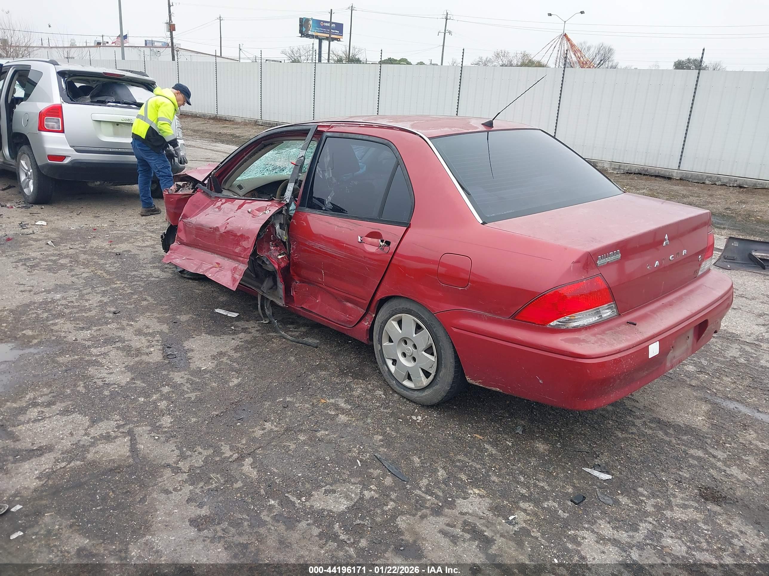 MITSUBISHI LANCER image 3