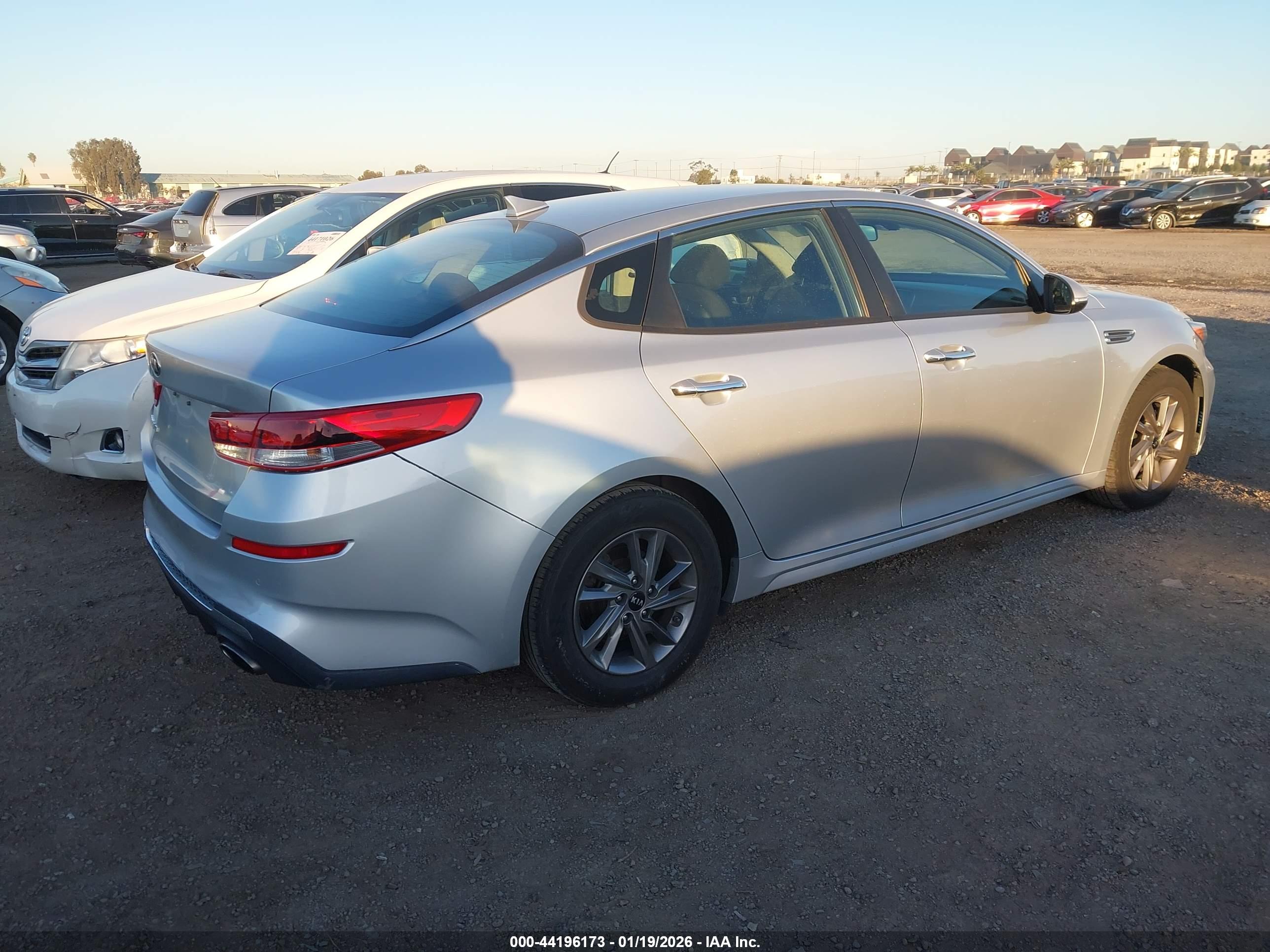 KIA OPTIMA image 4