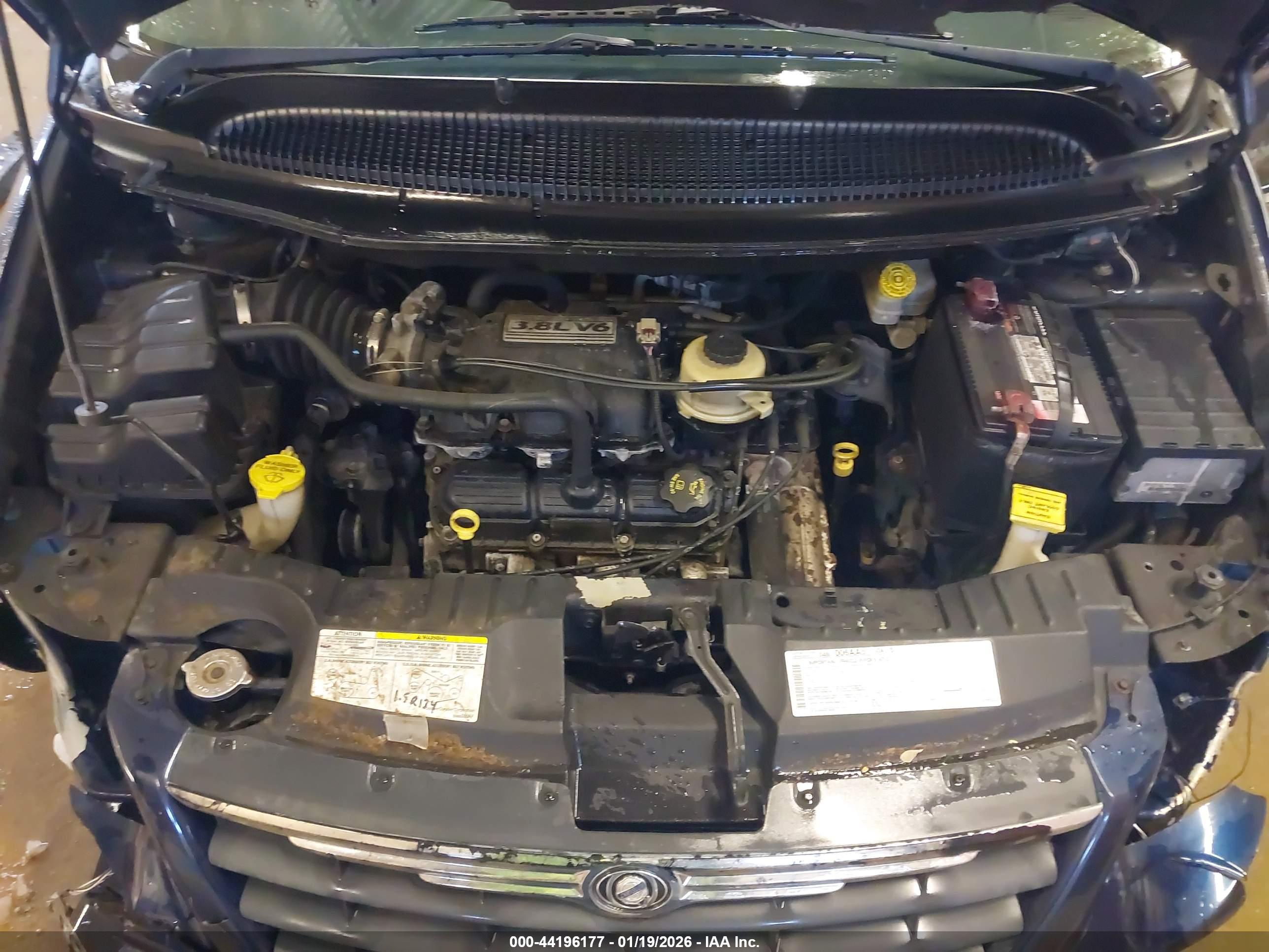 CHRYSLER TOWN image 10