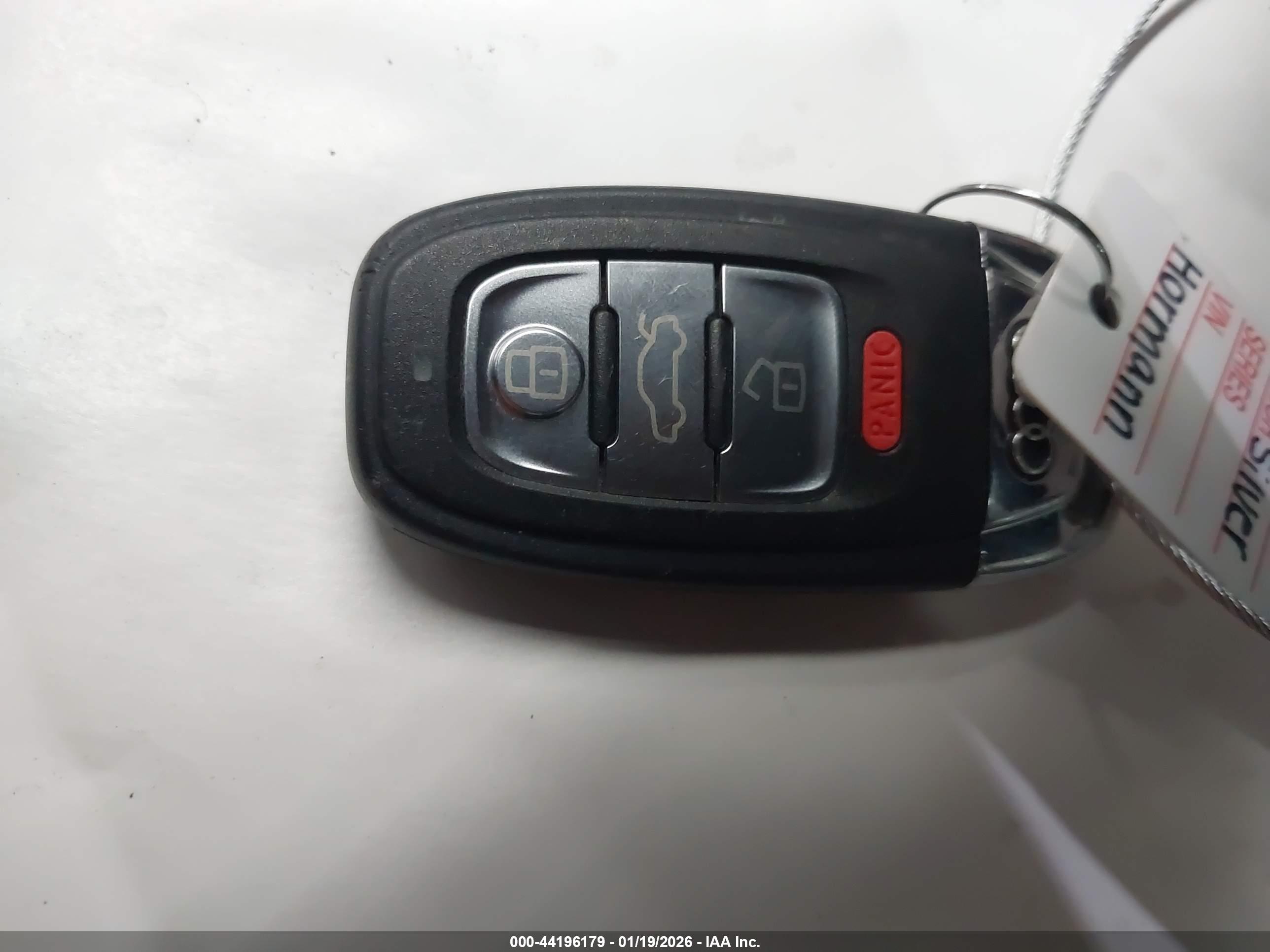 AUDI A6 image 11