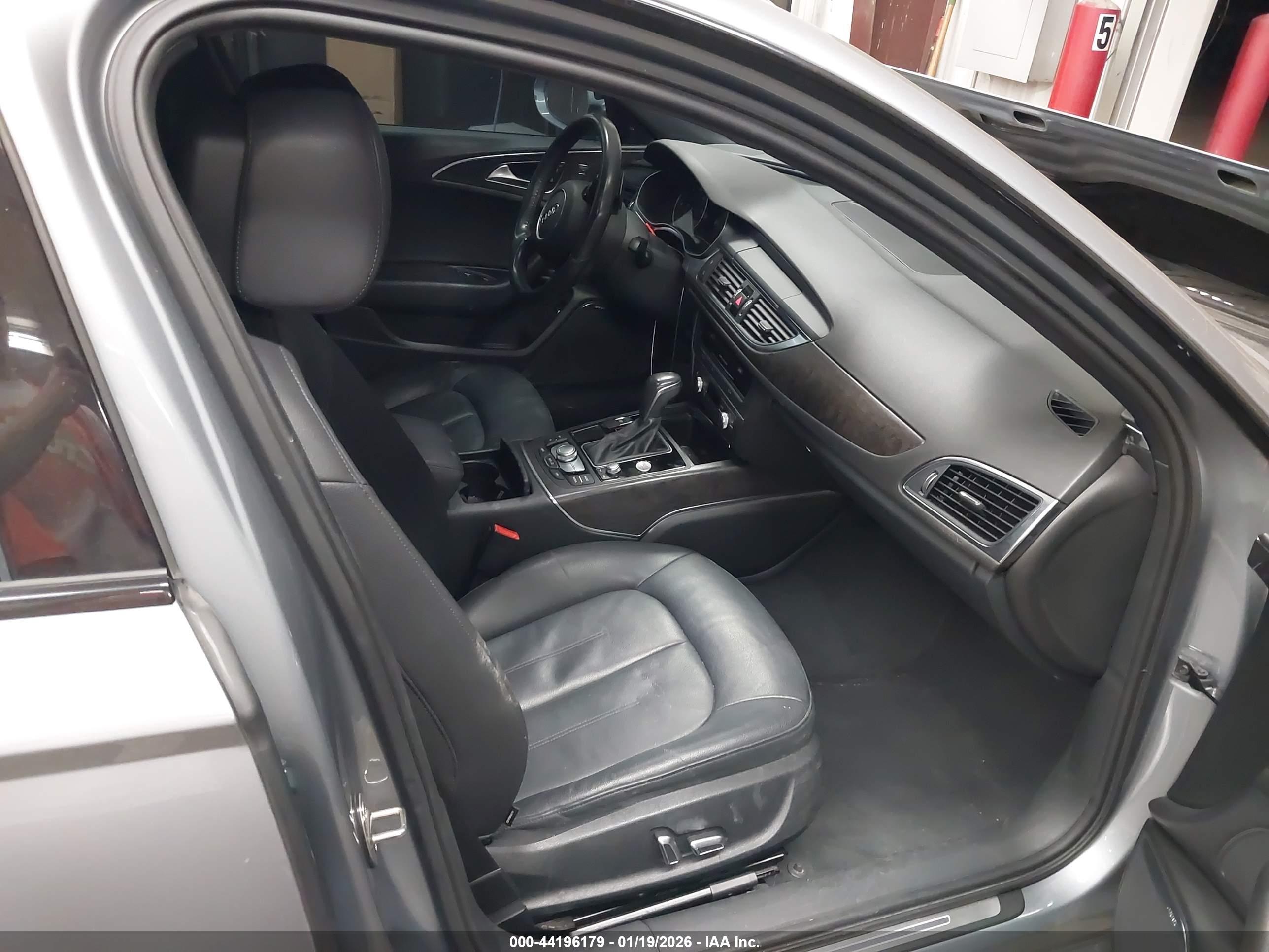 AUDI A6 image 5